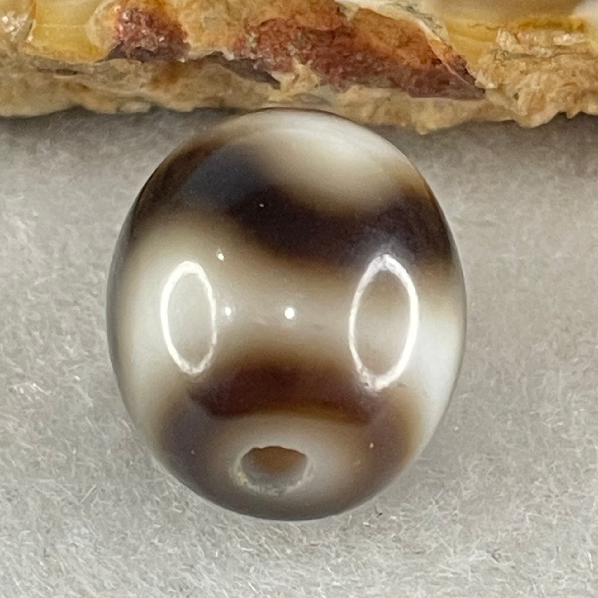 Natural Powerful Tibetan Old Oily Agate Tiger Tooth Daluo Dzi Bead Heavenly Master (Tian Zhu) 2.86g 13.6 by 12.0mm - Huangs Jadeite and Jewelry Pte Ltd