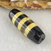 Natural Powerful Tibetan Old Oily Agate 3 Lines Dzi Bead Heavenly Master (Tian Zhu) 三行天诛 5.04g 29.0 by 10.5mm - Huangs Jadeite and Jewelry Pte Ltd