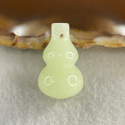 Natural Light Green Chalcedony Mini Hulu Display 4.42g 22.9 by 14.1mm - Huangs Jadeite and Jewelry Pte Ltd
