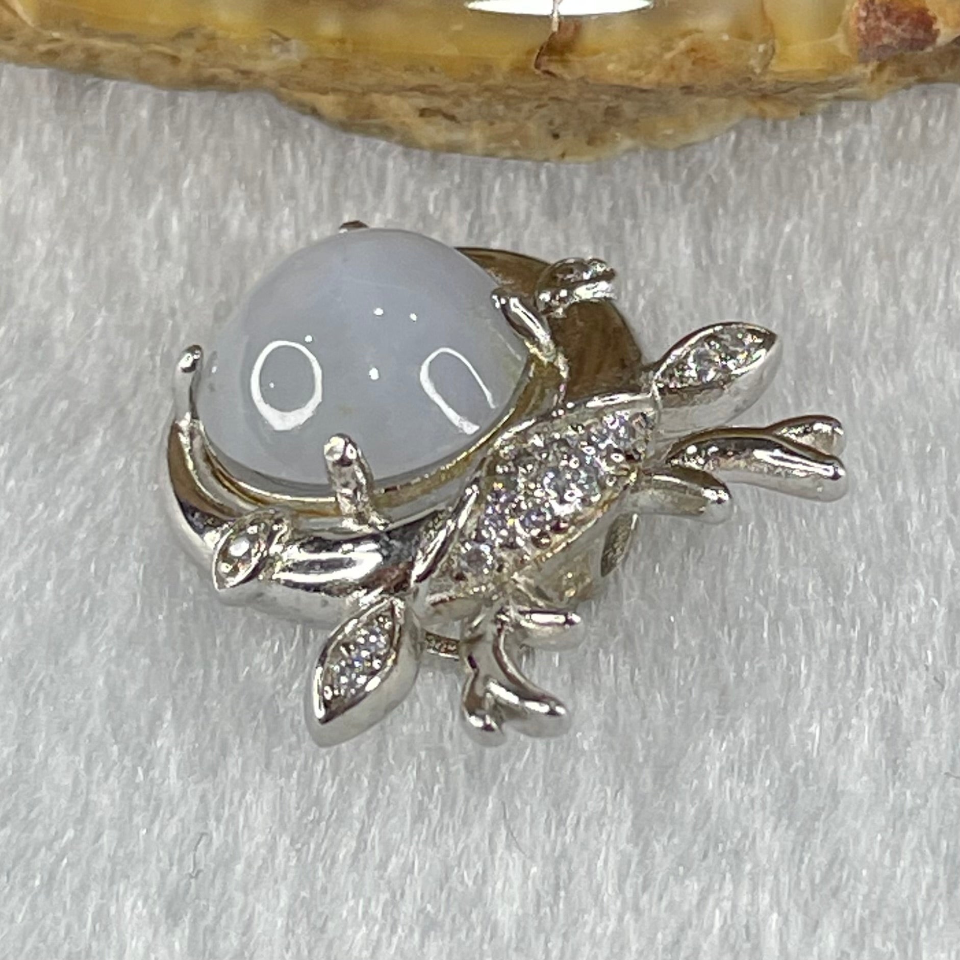 Type A Lavender Jadeite in S925 Sliver Reindeer with Crystal Charm 2.92g 9.8 by 6.0mm - Huangs Jadeite and Jewelry Pte Ltd