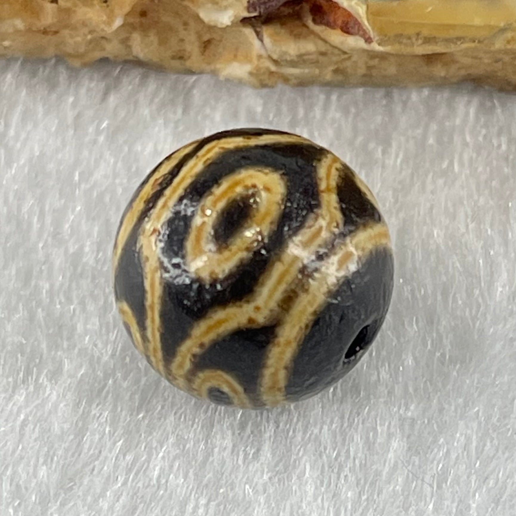 Natural Powerful Tibetan Old Oily Agate 6 Eyes Dzi Bead Heavenly Master (Tian Zhu) 六眼天诛 1.46g 10.3 by 10.4mm - Huangs Jadeite and Jewelry Pte Ltd