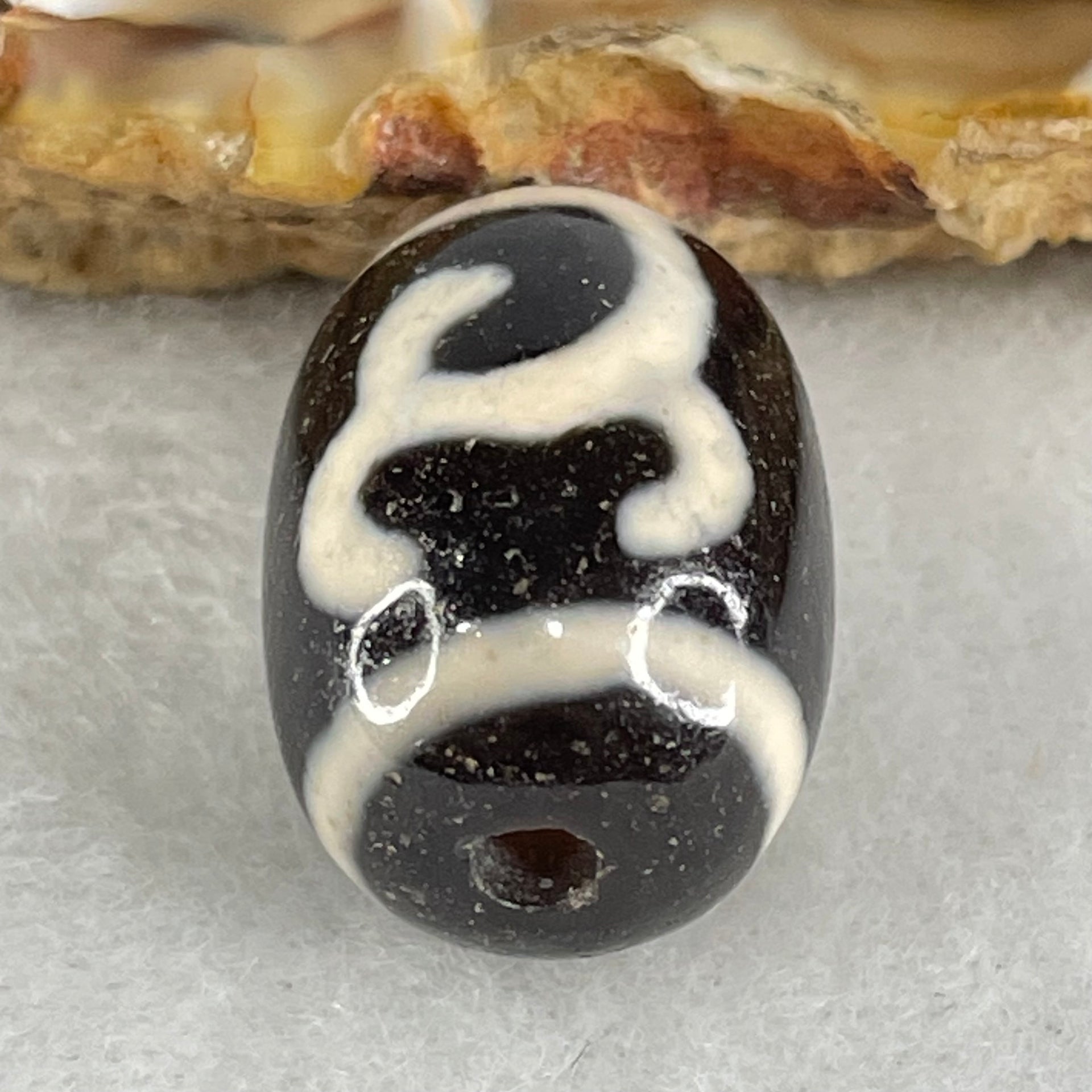 Natural Powerful Tibetan Old Oily Black White Agate Green Tara Dzi Bead Heavenly Master (Tian Zhu) 绿度母天珠 4.12g 17.4 by 12.6mm - Huangs Jadeite and Jewelry Pte Ltd