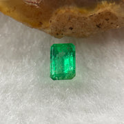 Natural Colombia Green Emerald (Beryl) Cut-Cornered Rectangular step cut 0.58ct 5.8 by 3.8 by 3.3mm - Huangs Jadeite and Jewelry Pte Ltd