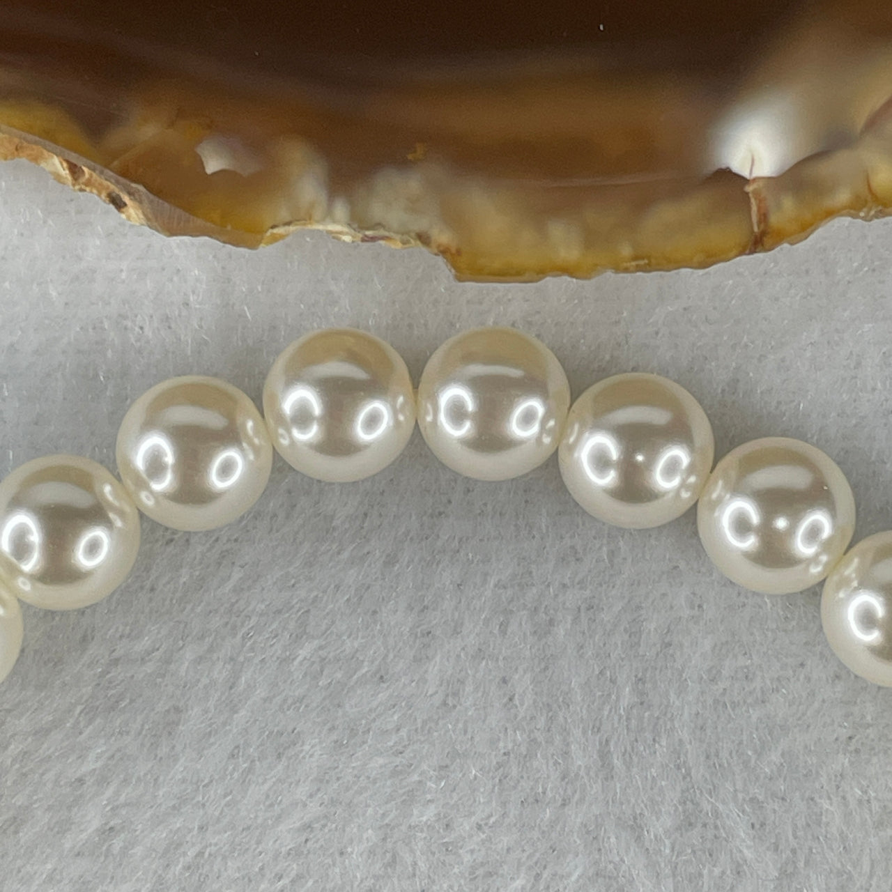 Natural Faux White Pearl Beads Bracelet 18.20g 19cm 8.1mm 28 Beads