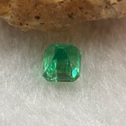 Natural Colombia Green Emerald (Beryl) Cut-Cornered Rectangular step cut 0.66ct 5.2 by 4.6 by 3.9mm - Huangs Jadeite and Jewelry Pte Ltd
