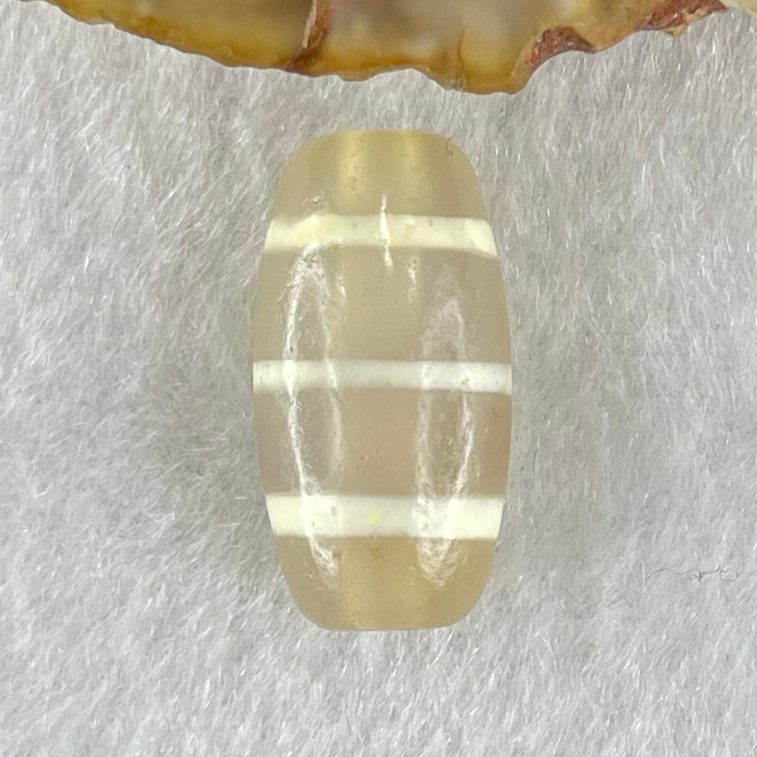 Natural Powerful Tibetan Old Oily Agate 3-Lines Dzi Bead Heavenly Master (Tian Zhu) 三行天诛 3.34g 20.1 by 10.6mm - Huangs Jadeite and Jewelry Pte Ltd