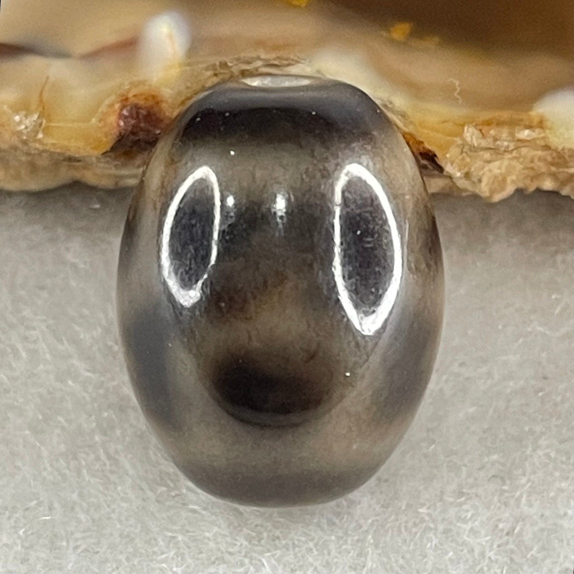 Natural Powerful Tibetan Old Oily Agate 4 Nectar Vessel Dzi Bead Heavenly Master (Tian Zhu) 花蜜容器天珠 3.36g 15.7 by 12.4mm - Huangs Jadeite and Jewelry Pte Ltd