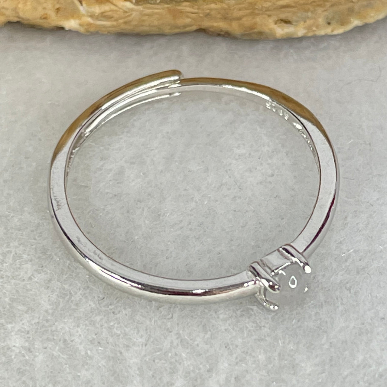 Type A Semi Icy Lavender Cabochon Jadeite in S925 Sliver Ring (Adjustable Size) 0.87g 3.3 by 1.5mm - Huangs Jadeite and Jewelry Pte Ltd