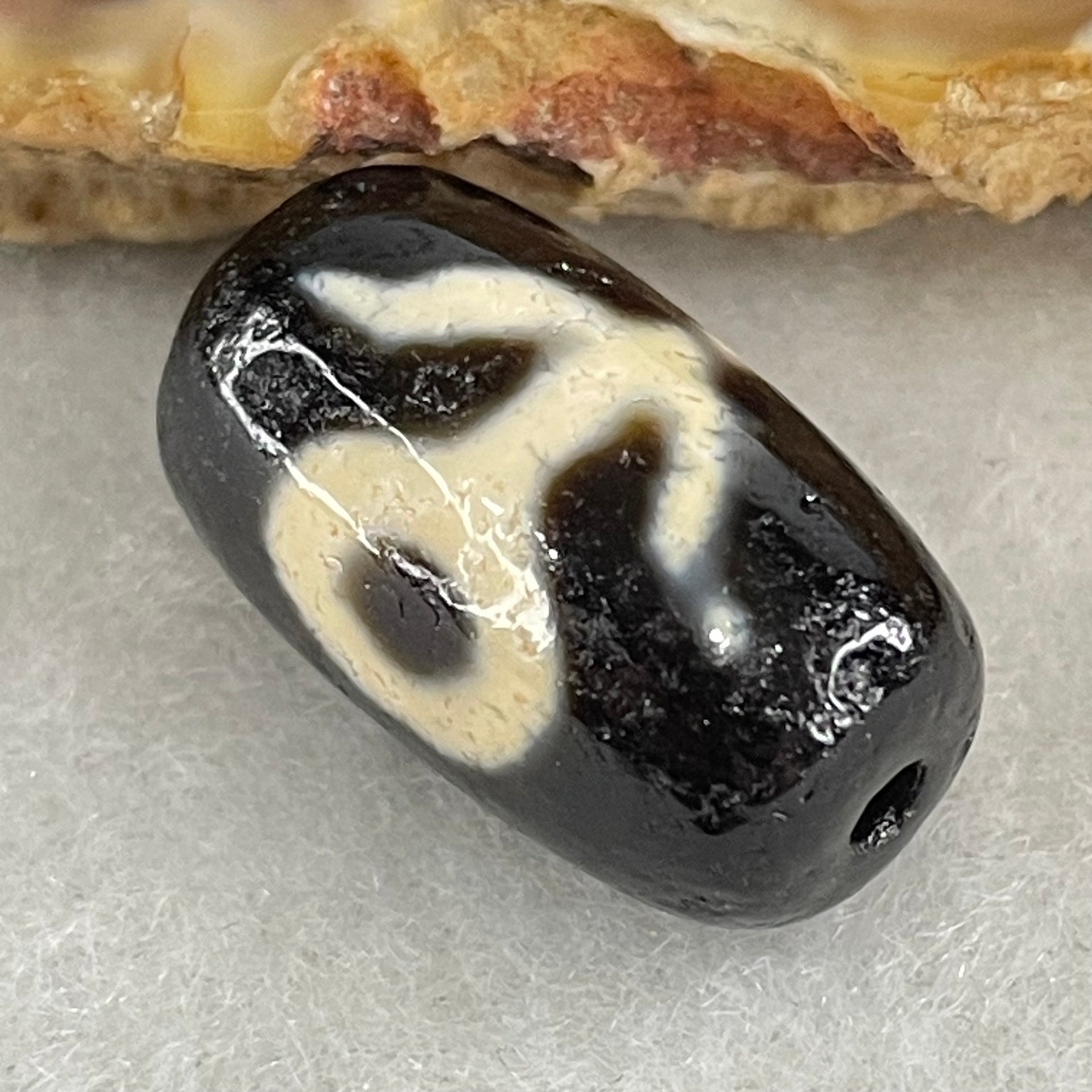 Natural Powerful Tibetan Old Oily Red White Agate Patina Guiren Tairen Human Benefactor Dzi Bead Heavenly Master (Tian Zhu) 贵人天珠 3.37g 18.2 by 10.7mm - Huangs Jadeite and Jewelry Pte Ltd