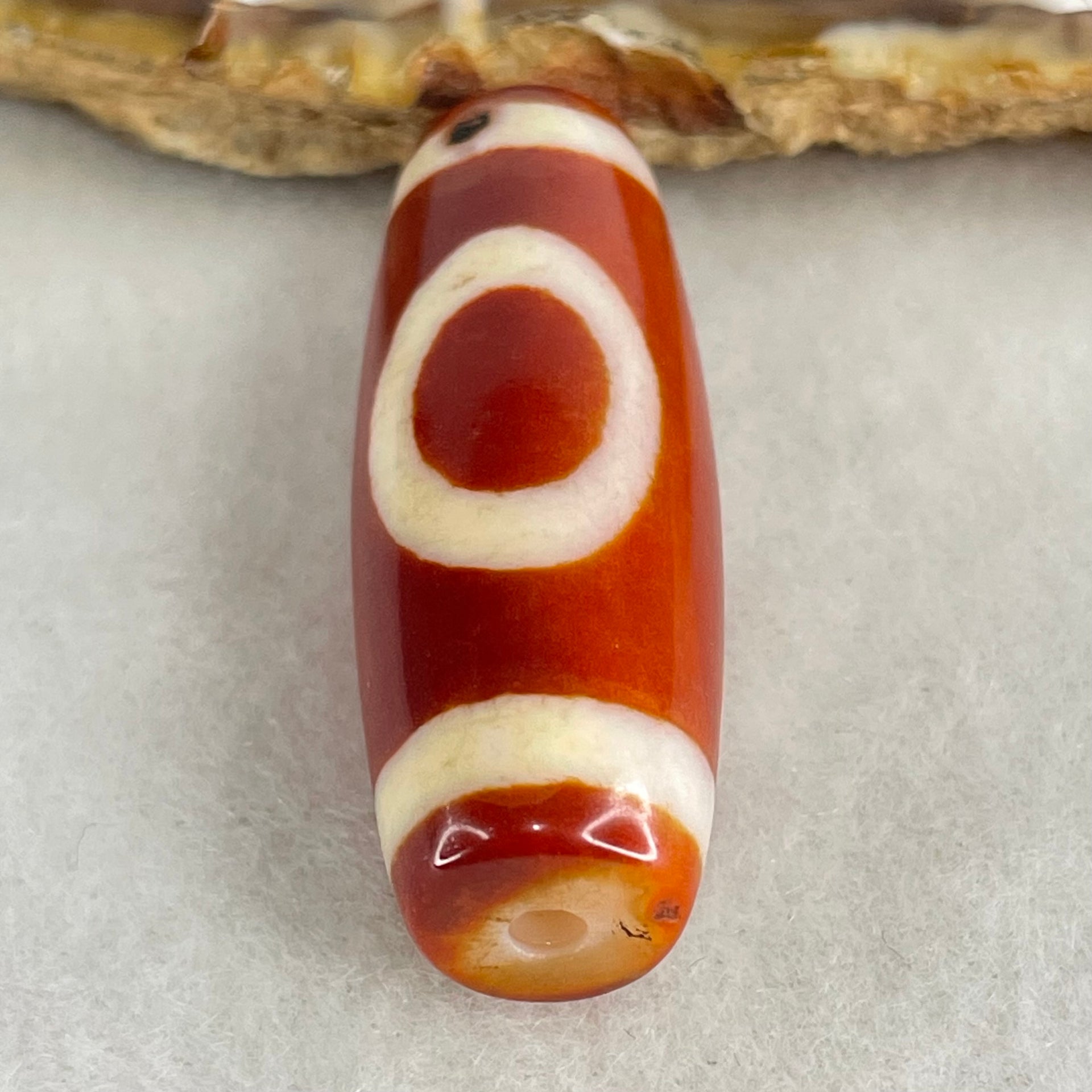 Natural Powerful Tibetan Old Oily Red White Agate One Eye Wood Element Dzi Bead Heavenly Master (Tian Zhu) 一眼木元素天珠 11.06g 38.2 by 13.6mm - Huangs Jadeite and Jewelry Pte Ltd