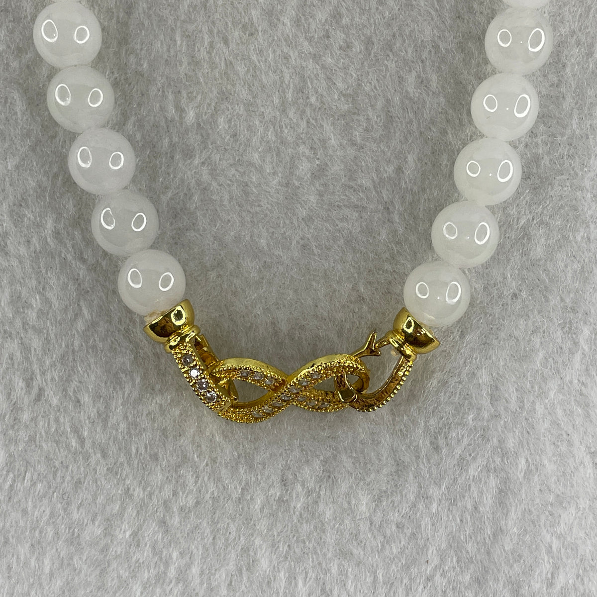 Natural Type A Semi Icy Light Lavender Jadeite Beads Bracelet | (25.05g | 20cm | 8.1mm x 24 Beads | Synergy, "Zi Qi Dong Lai" Noble Benefactor Magnet & Feng Shui Serenity Catalyst) - Huangs Jadeite and Jewelry Pte Ltd