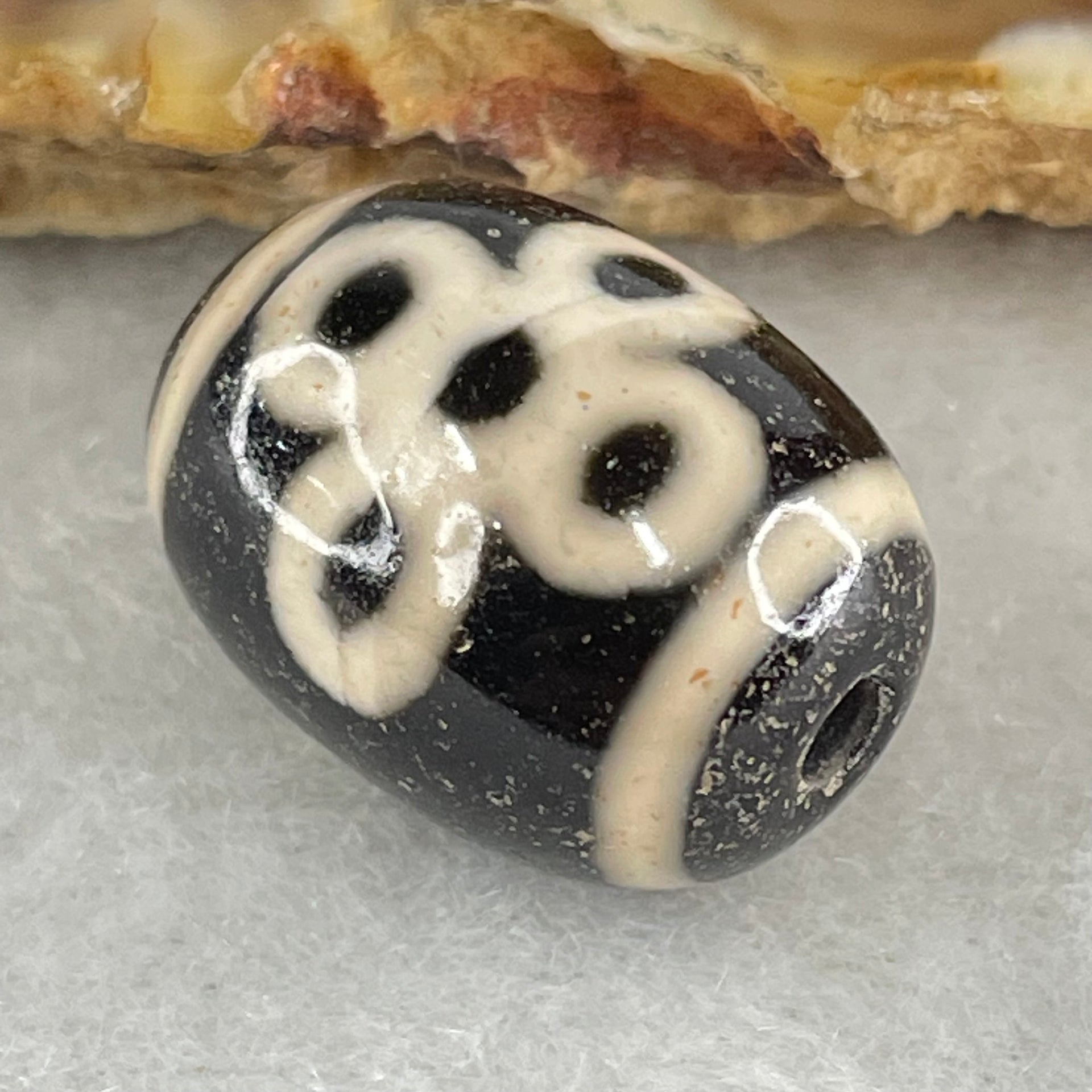 Natural Powerful Tibetan Old Oily Agate 5 Eyes Lightning Dzi Bead Heavenly Master (Tian Zhu) 五眼闪电天珠 4.50g 17.4 by 13.1mm - Huangs Jadeite and Jewelry Pte Ltd