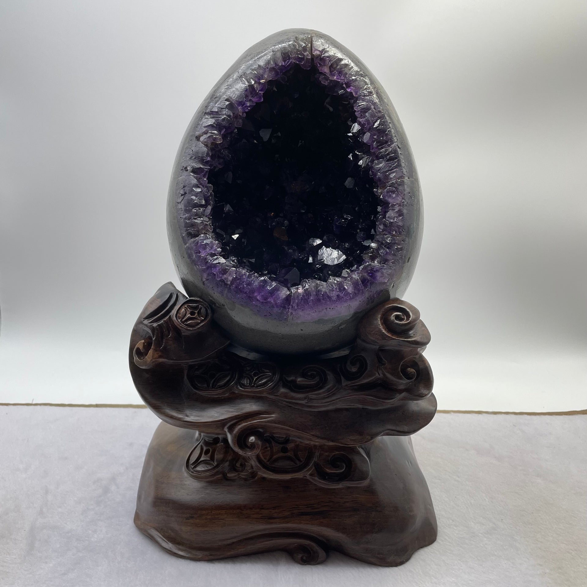 Natural Deep Purple Amethyst Egg with Wooden Stand Display 7,662.7g 190.0 by 185.0 by 300.0mm - Huangs Jadeite and Jewelry Pte Ltd
