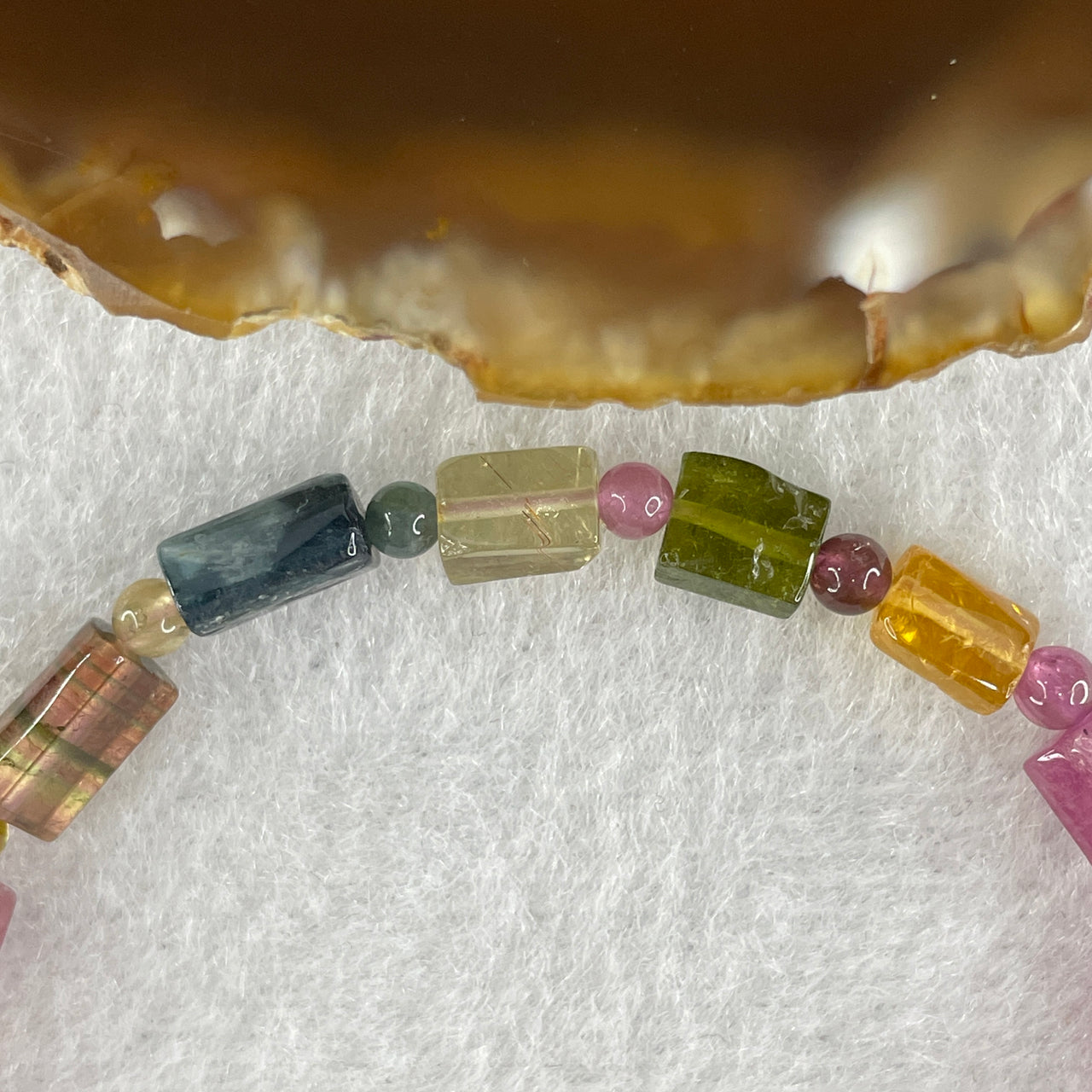 Good Grade Natural Rainbow Tourmaline Irregular Beads Bracelet 7.08g 15cm 5.5mm 17 Pieces