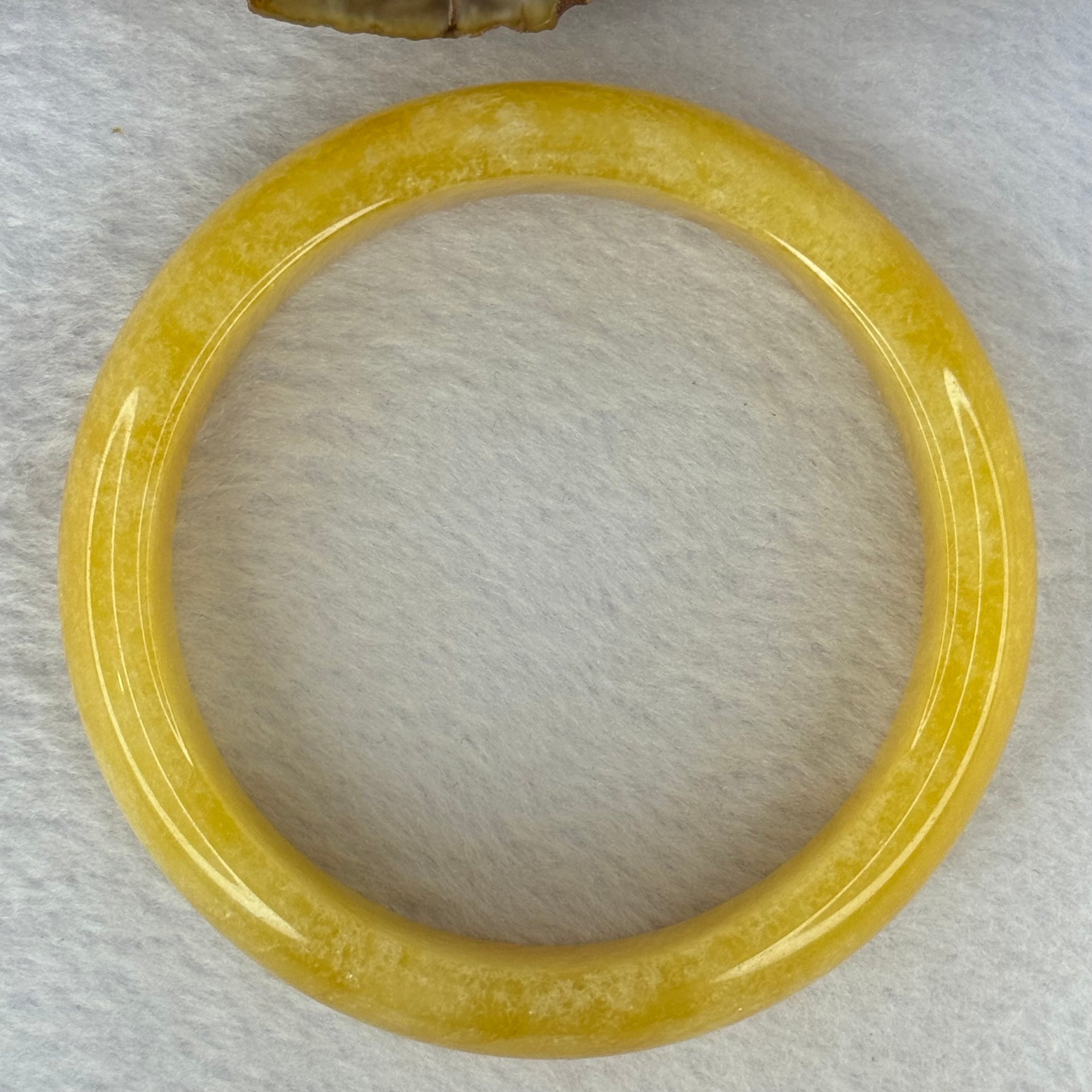 Yellow Quartzite Jade Bangle 天山玉手镯 Internal Diameter 62.6mm 74.70g 18.1 by 8.8mm - Huangs Jadeite and Jewelry Pte Ltd