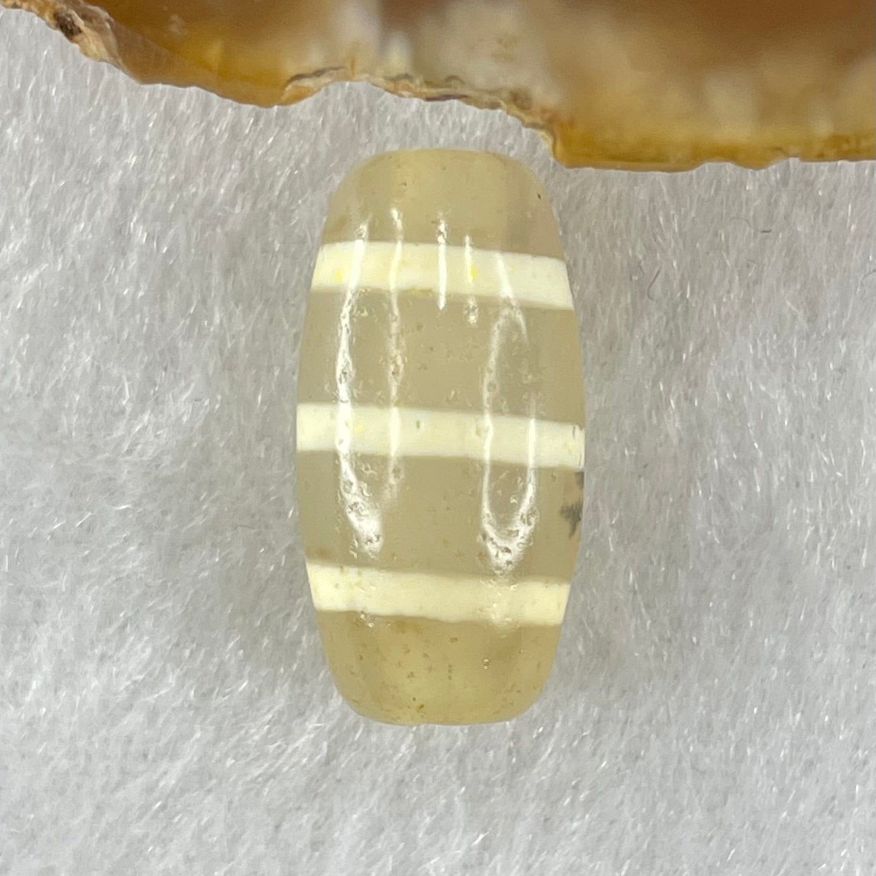 Natural Powerful Tibetan Old Oily Agate 3-Lines Dzi Bead Heavenly Master (Tian Zhu) 三行天诛 3.00g 20.1 by 10.1mm - Huangs Jadeite and Jewelry Pte Ltd