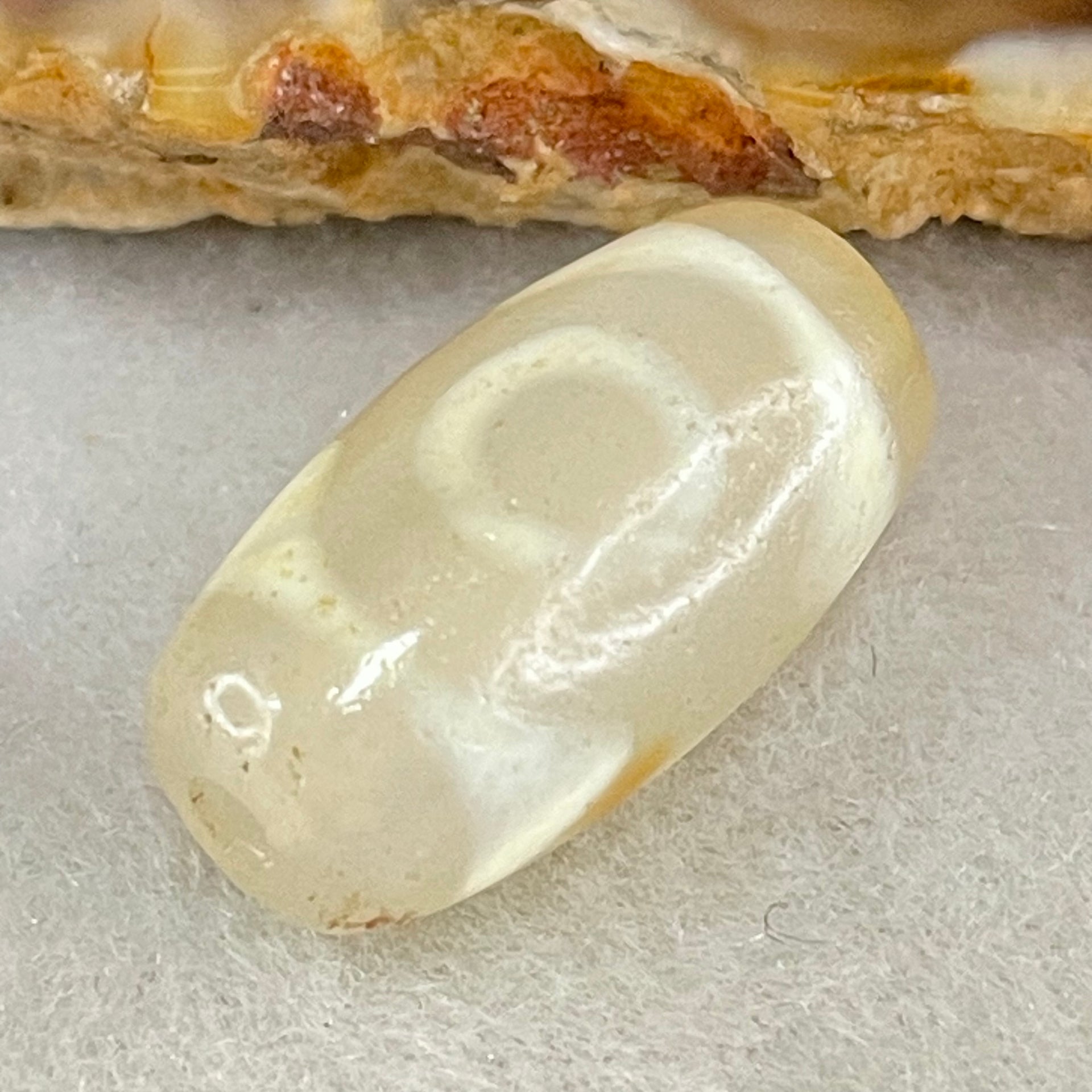 Natural Powerful Tibetan Old Oily Agate 3 Eyes Dzi Bead Heavenly Master (Tian Zhu) 三眼天诛 3.39g 20.1 by 10.5mm - Huangs Jadeite and Jewelry Pte Ltd