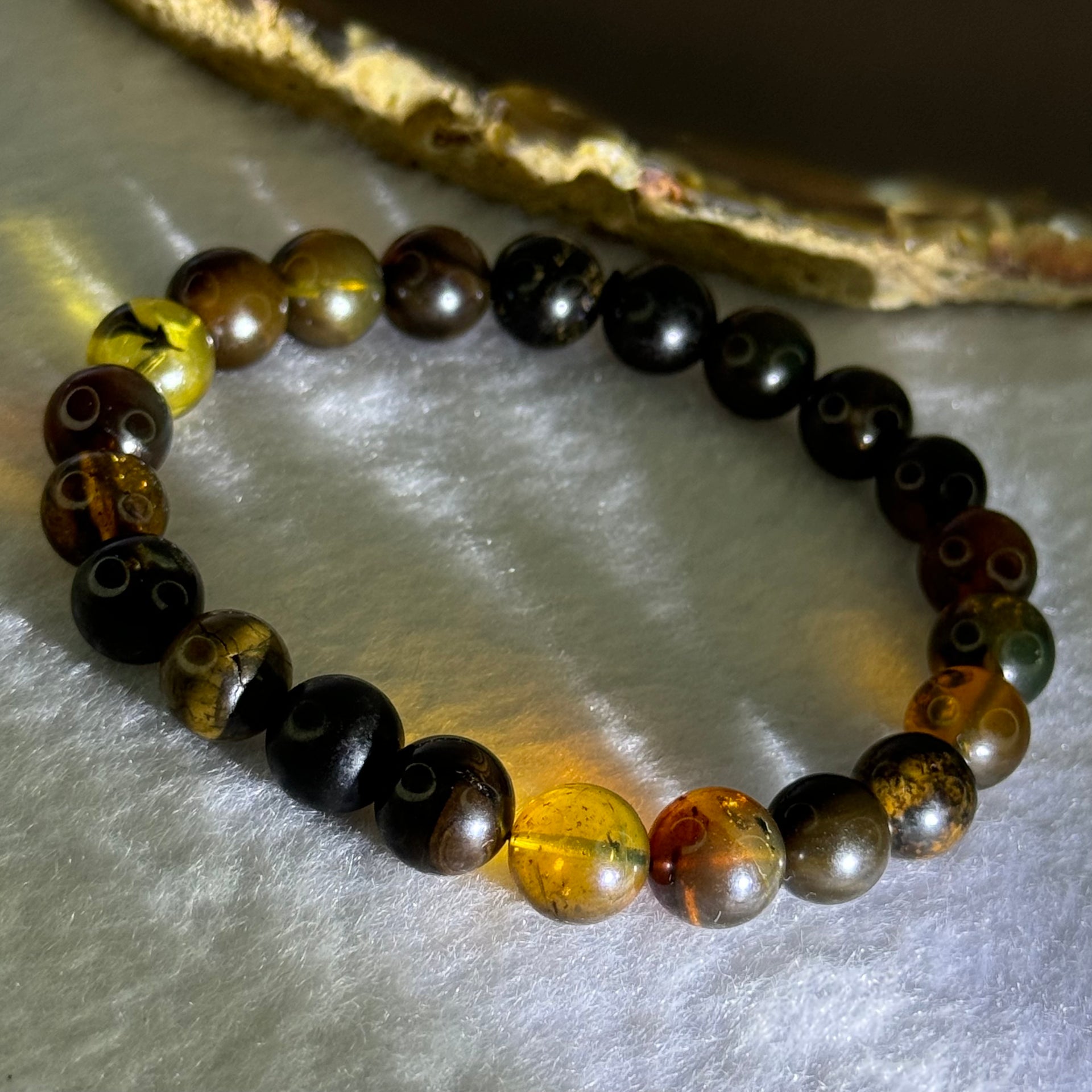 Natural Mixed Amber Beads Bracelet 7.82g 15.5cm 8.7mm 22 Beads - Huangs Jadeite and Jewelry Pte Ltd