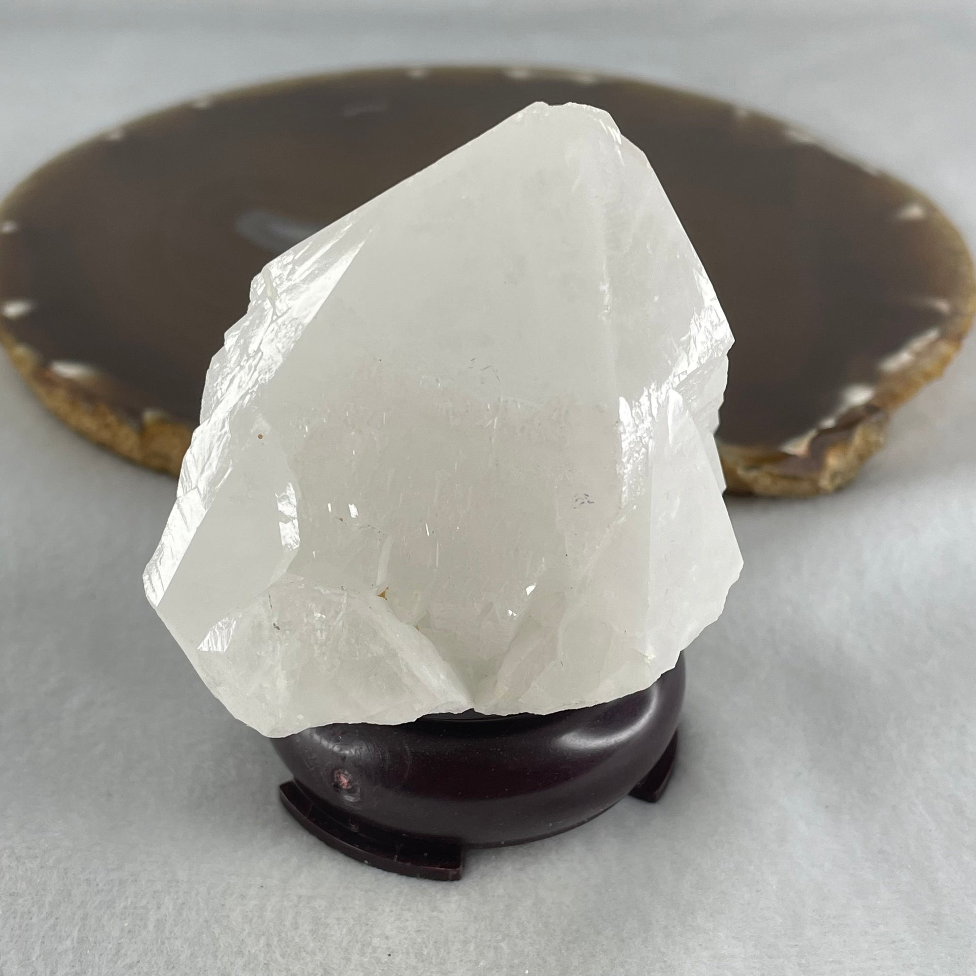 Natural Milky White Quartz Display 225.39g 71.0 by 52.0 by 76.8mm - Huangs Jadeite and Jewelry Pte Ltd