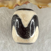 Natural Powerful Tibetan Old Oily Agate Tiger Tooth Daluo Dzi Bead Heavenly Master (Tian Zhu) 虎呀天诛 4.32g 17.4 by 12.8mm - Huangs Jadeite and Jewelry Pte Ltd