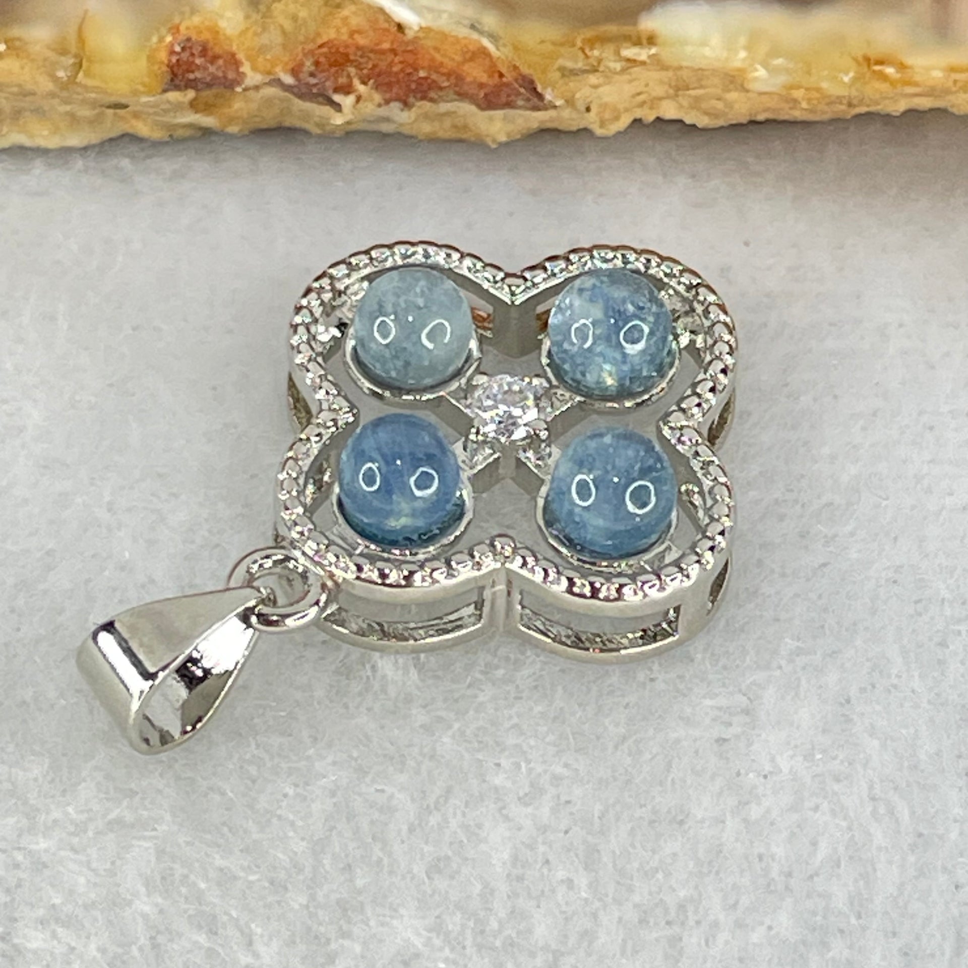 Above Average Grade Rare Natural Blue Dumortierite Rutilated Quartz in S925 Four Leaf Clover Pendant 2.18g 4.0mm 4pcs - Huangs Jadeite and Jewelry Pte Ltd