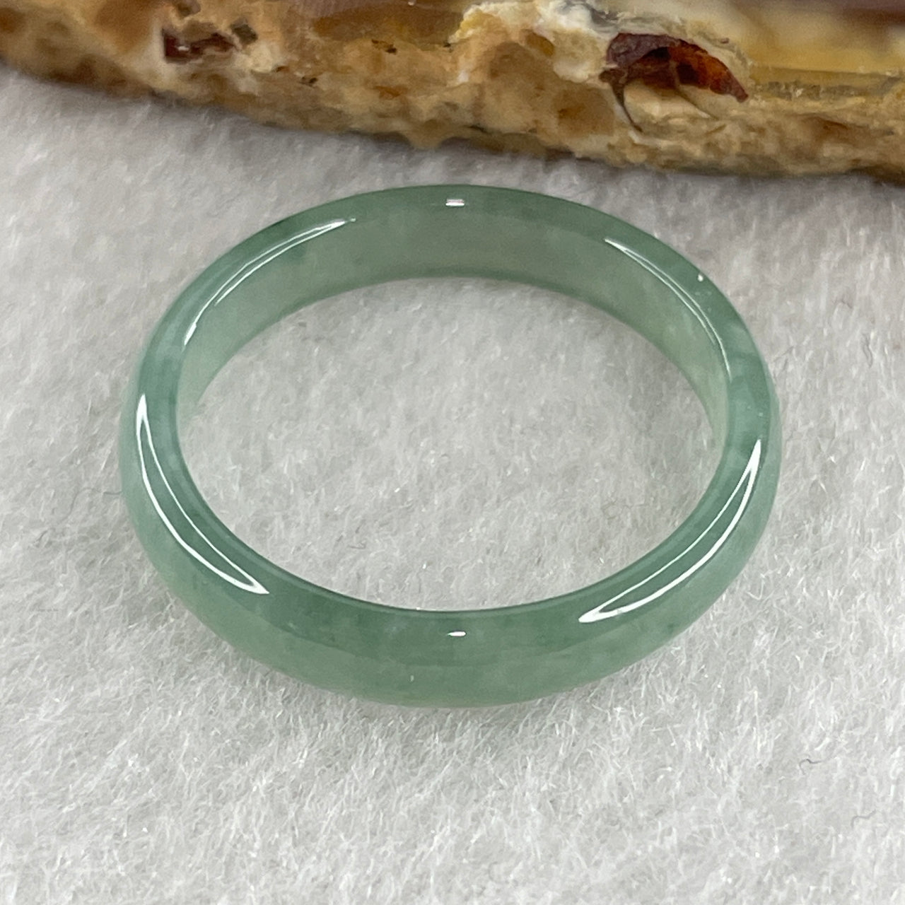 Certified Natural Type A Semi Icy Green Jadeite Ring 1.27g 3.7 by 2.1mm US 7.5 HK 16.5 (Perfect)