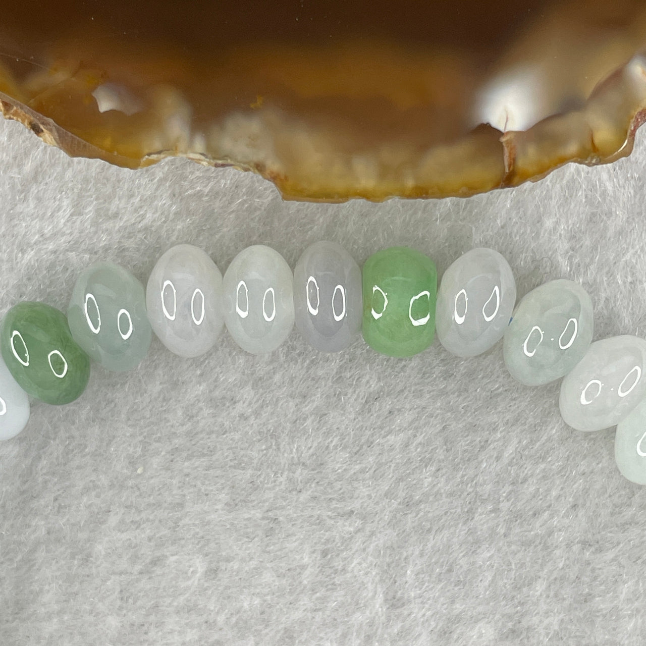 Natural Type A White to Faint Lavender Light Green Jadeite Donut Shape Beads with Icy Colourless Jadeite Pair of Foot in Gold Color Charm 11.6 by 8.8 by 2.7mm Bracelet 22.38g 16cm 8.0mm 35 Beads