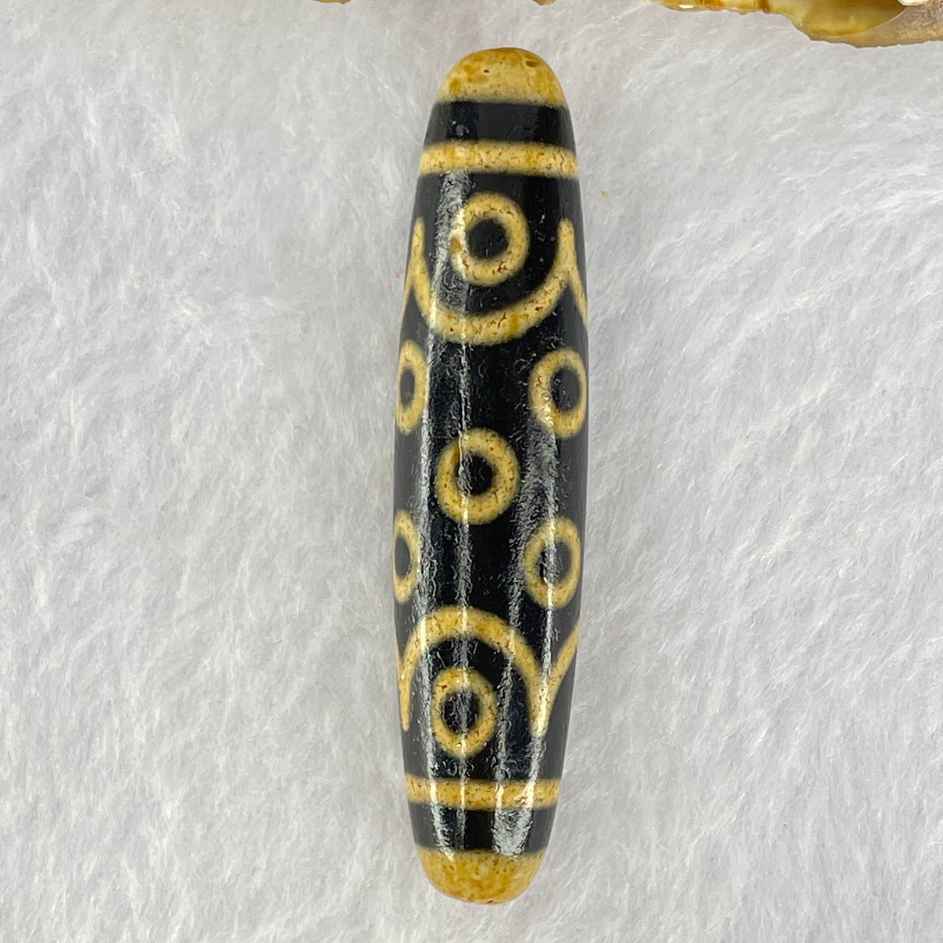 Natural Powerful Tibetan Old Oily Dark and Light Brown Agate 15 Eyes Dzi Bead Heavenly Master (Tian Zhu) 十五眼天诛 15.52g 58.5 by 13.3mm - Huangs Jadeite and Jewelry Pte Ltd