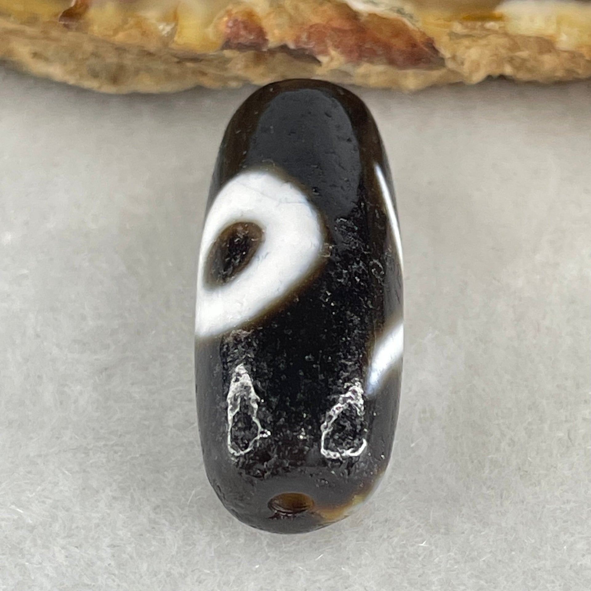 Natural Powerful Tibetan Old Oily Agate Patina Guiren Tairen Human Dzi Bead Totem Amulet Heavenly Master (Tian Zhu) 贵人天诛 5.77g 28.2 by 11.4mm - Huangs Jadeite and Jewelry Pte Ltd