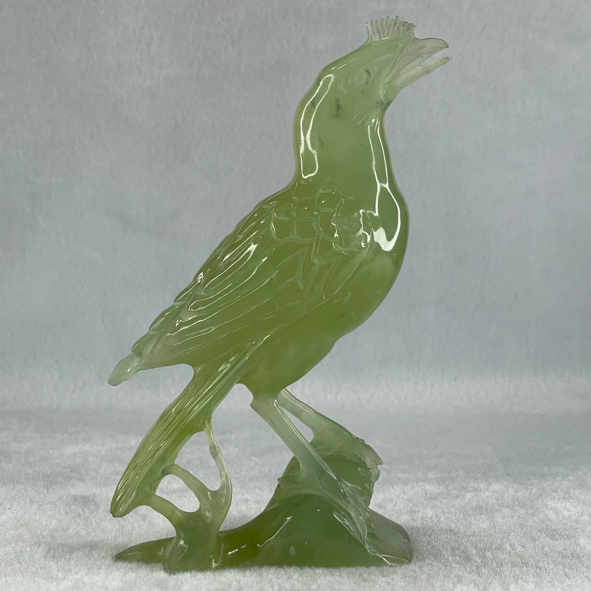 Natural Green Serpentine Javan Mynah Birds on Tree with Wooden Stand Display 291.4g 99.0 by 153.8 by 78.0mm - Huangs Jadeite and Jewelry Pte Ltd