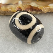 Natural Powerful Tibetan Old Oily Agate 1 Eye With Swastika Dzi Bead (Hotu Dzi) 4.92g 17.4 by 13.4mm - Huangs Jadeite and Jewelry Pte Ltd