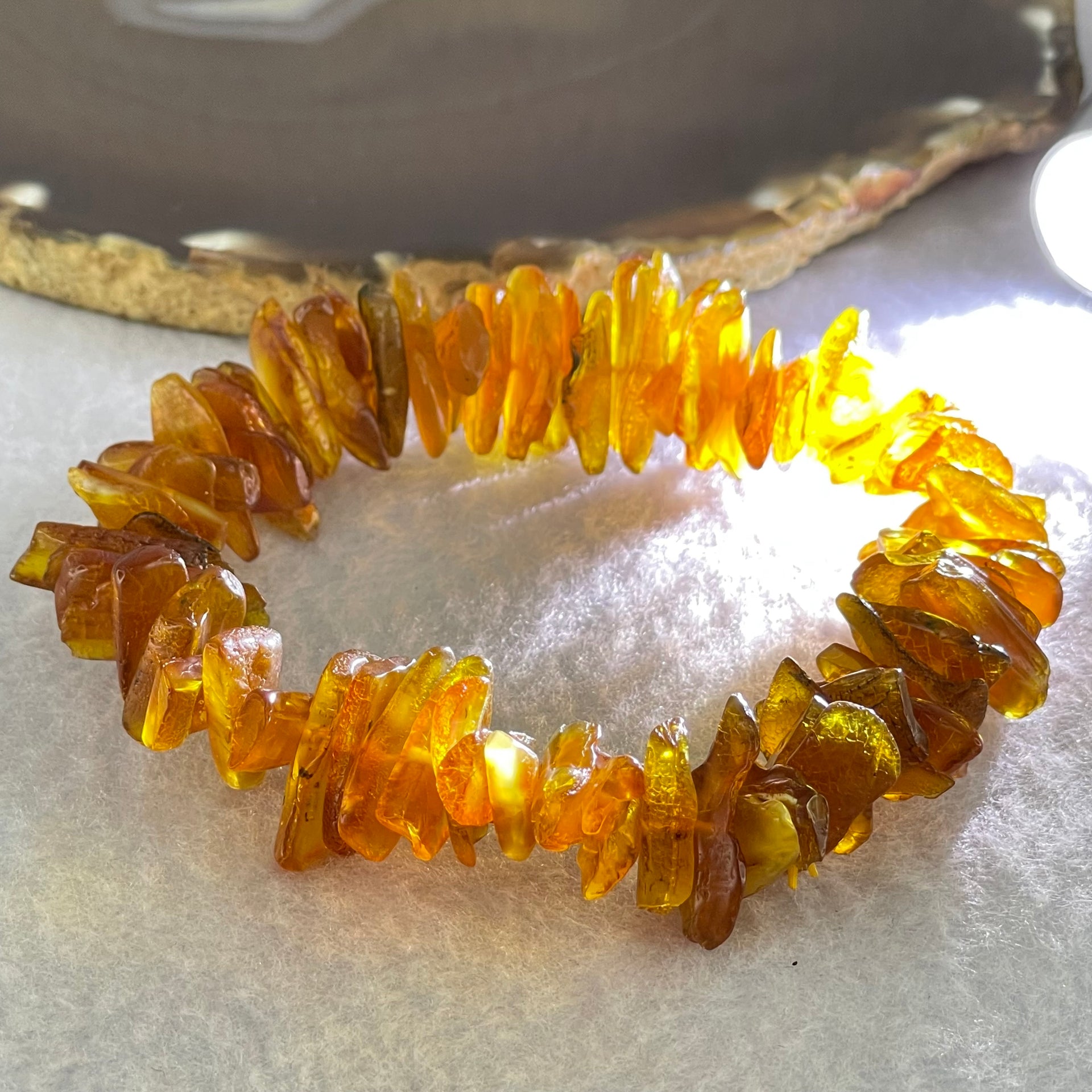 Natural Amber Raw Stone Irregular Beads Bracelet 天然蜜蜂蜡原石手链 21.38g 19cm 16.9 by 8.6 by 3.0mm 71pcs - Huangs Jadeite and Jewelry Pte Ltd