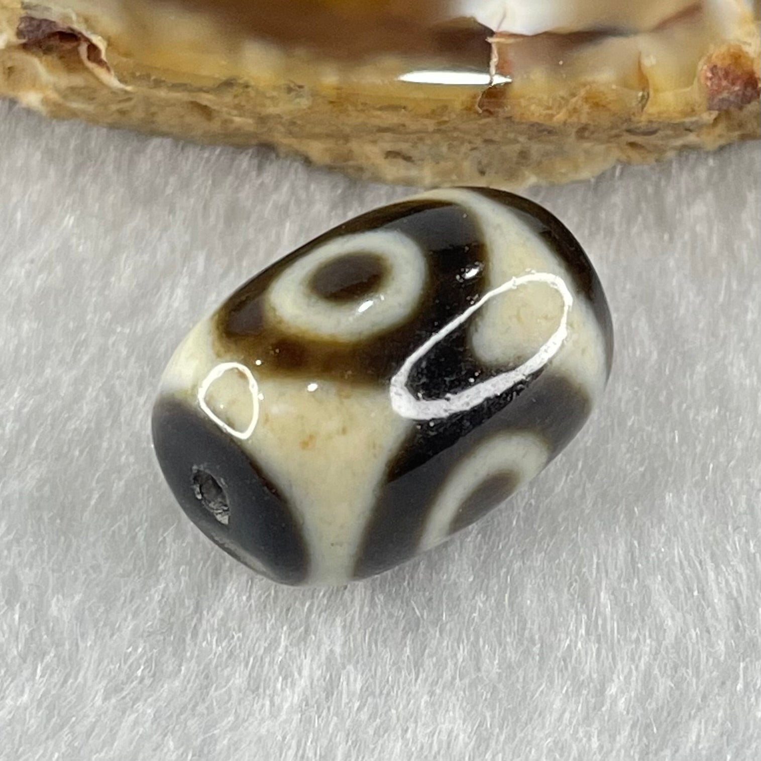 Natural Powerful Tibetan Old Oily Dark Brown With White Agate 3 Eyes Dzi Bead Heavenly Master (Tian Zhu) 三眼天诛 4.44g 17.5 by 12.5mm - Huangs Jadeite and Jewelry Pte Ltd