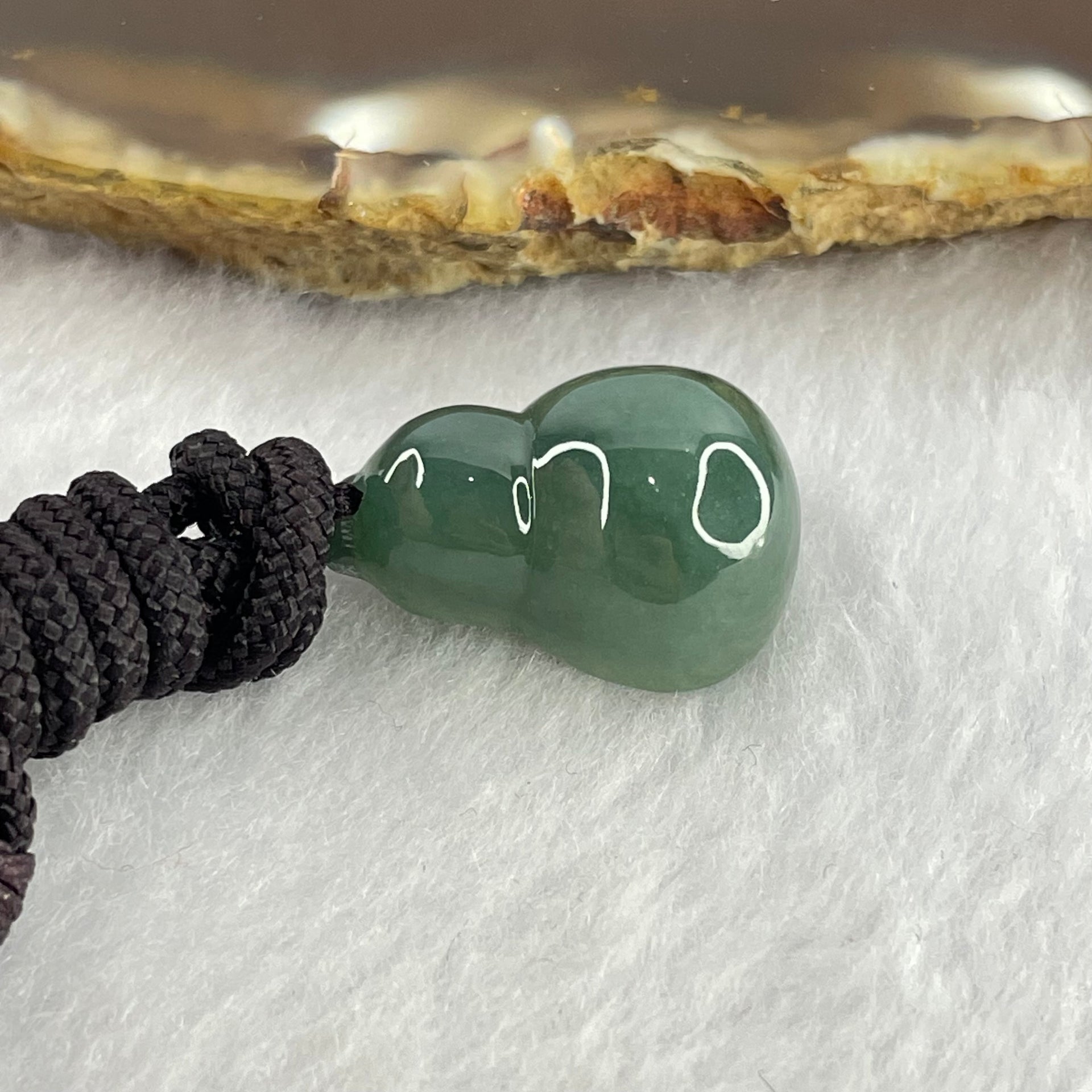 Type A Dark Blueish Green Jadeite Hulu Pendent 7.21g 21.1 by 15.7 by 10.6mm - Huangs Jadeite and Jewelry Pte Ltd