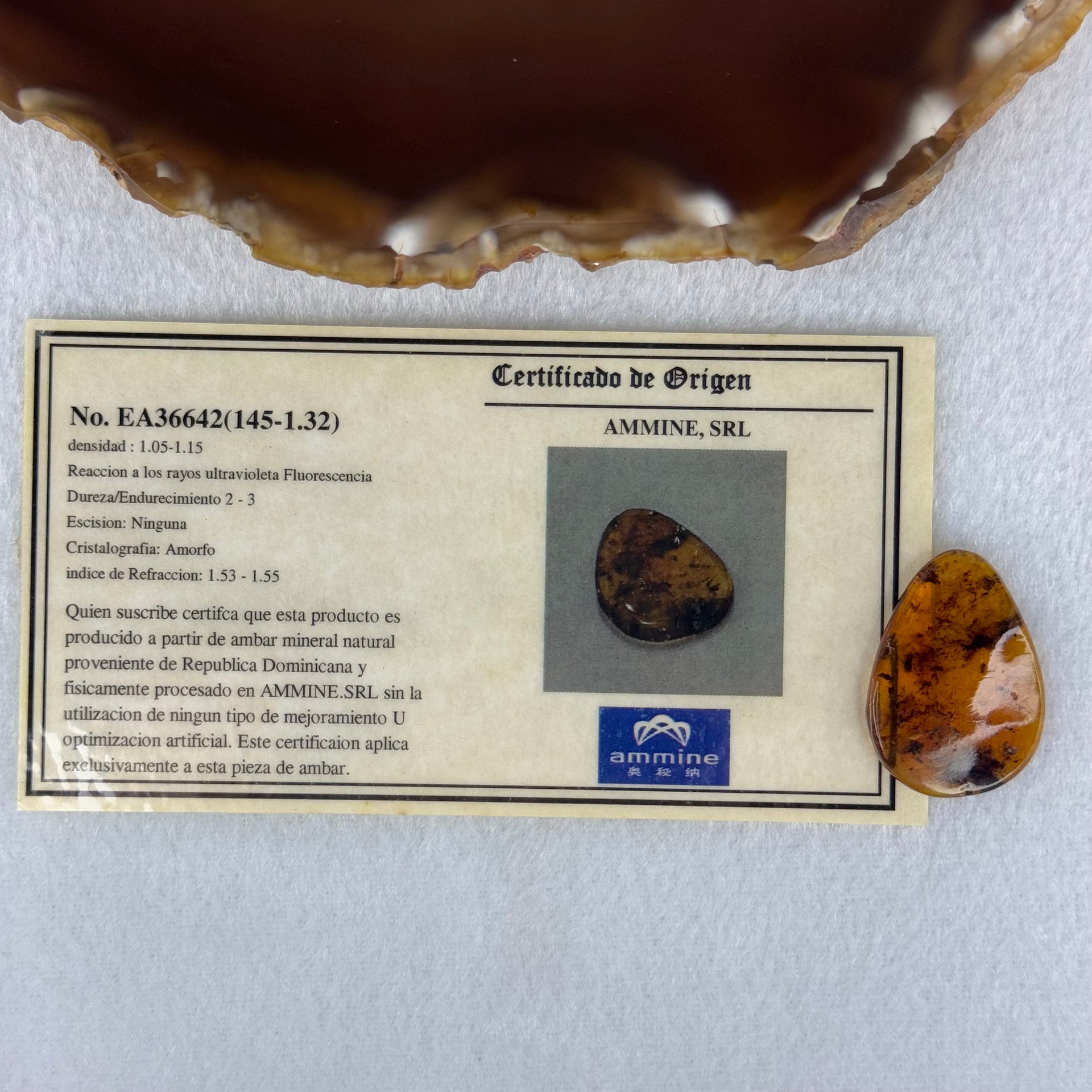 Natural Amber for Setting 1.30g 27.4 by 19.6 by 4.0mm - Huangs Jadeite and Jewelry Pte Ltd