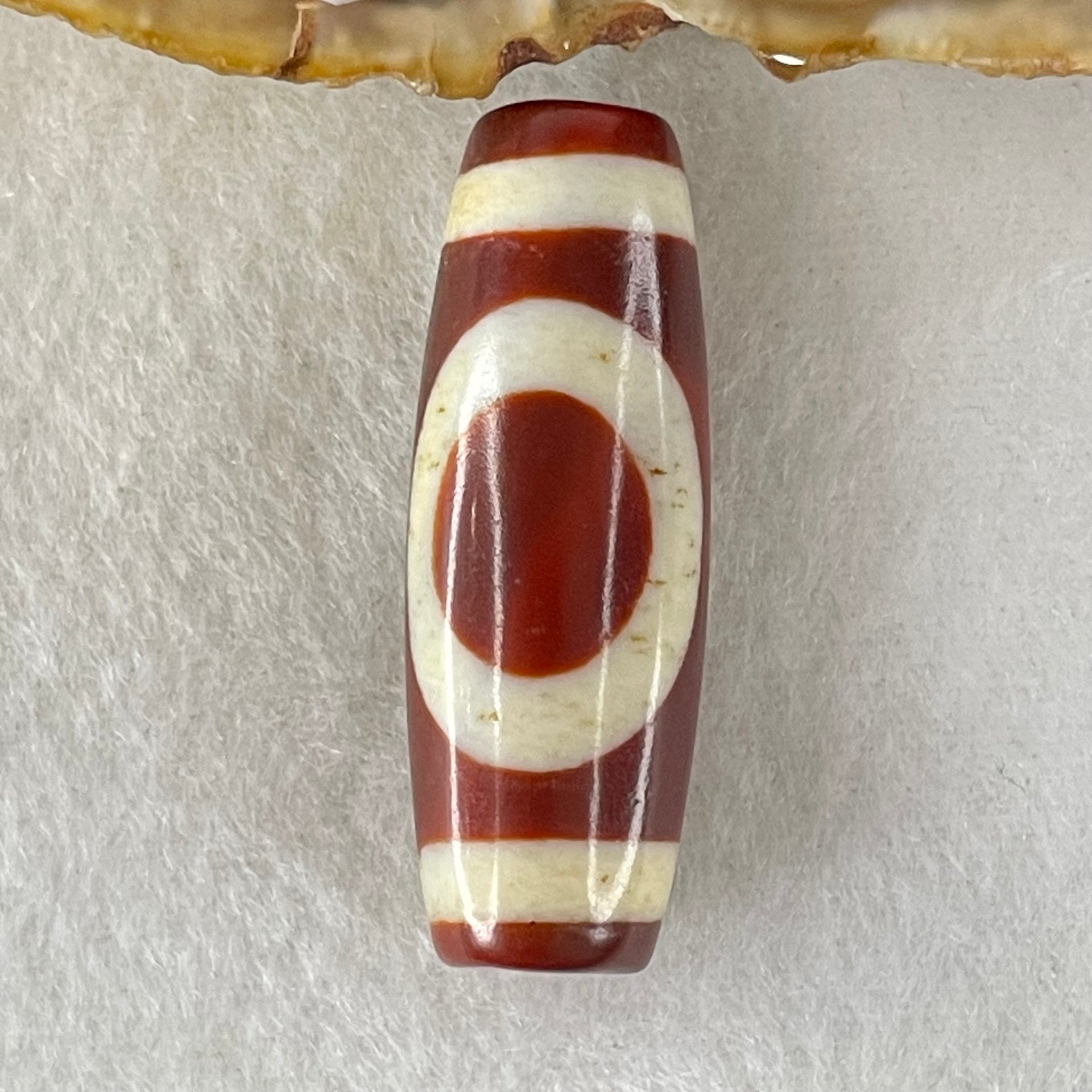 Natural Powerful Tibetan Old Oily Red White Agate One Eye Water Element Dzi Bead Heavenly Master (Tian Zhu) 一眼水元素天珠 10.47g 37.6 by 13.5mm - Huangs Jadeite and Jewelry Pte Ltd