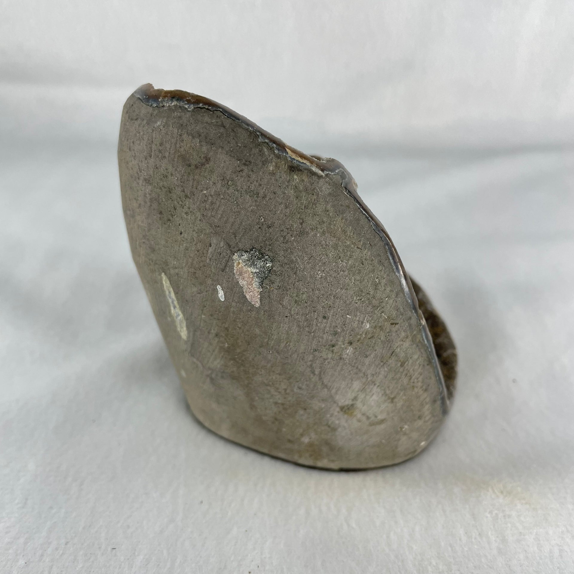 Natural Amethyst Cave with Wooden Stand 844.6g 96.5 by 106.5 by 150.0mm - Huangs Jadeite and Jewelry Pte Ltd