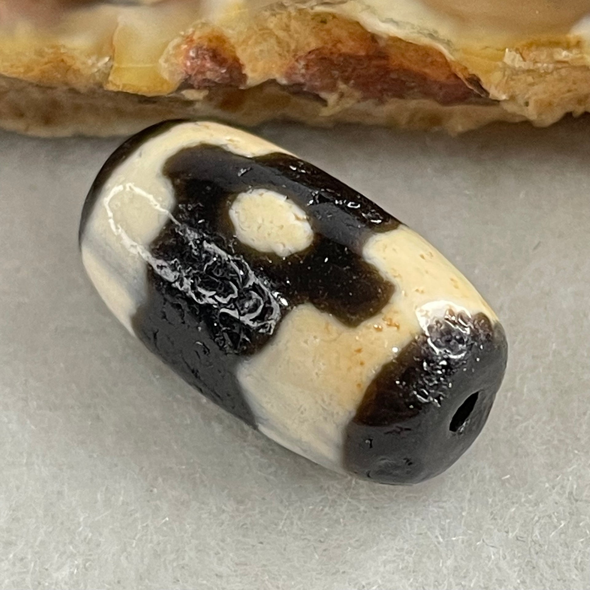 Natural Powerful Tibetan Old Oily Agate 3 Eyes Dzi Bead Heavenly Master (Tian Zhu) 三眼天诛 3.17g 18.5 by 10.3mm - Huangs Jadeite and Jewelry Pte Ltd