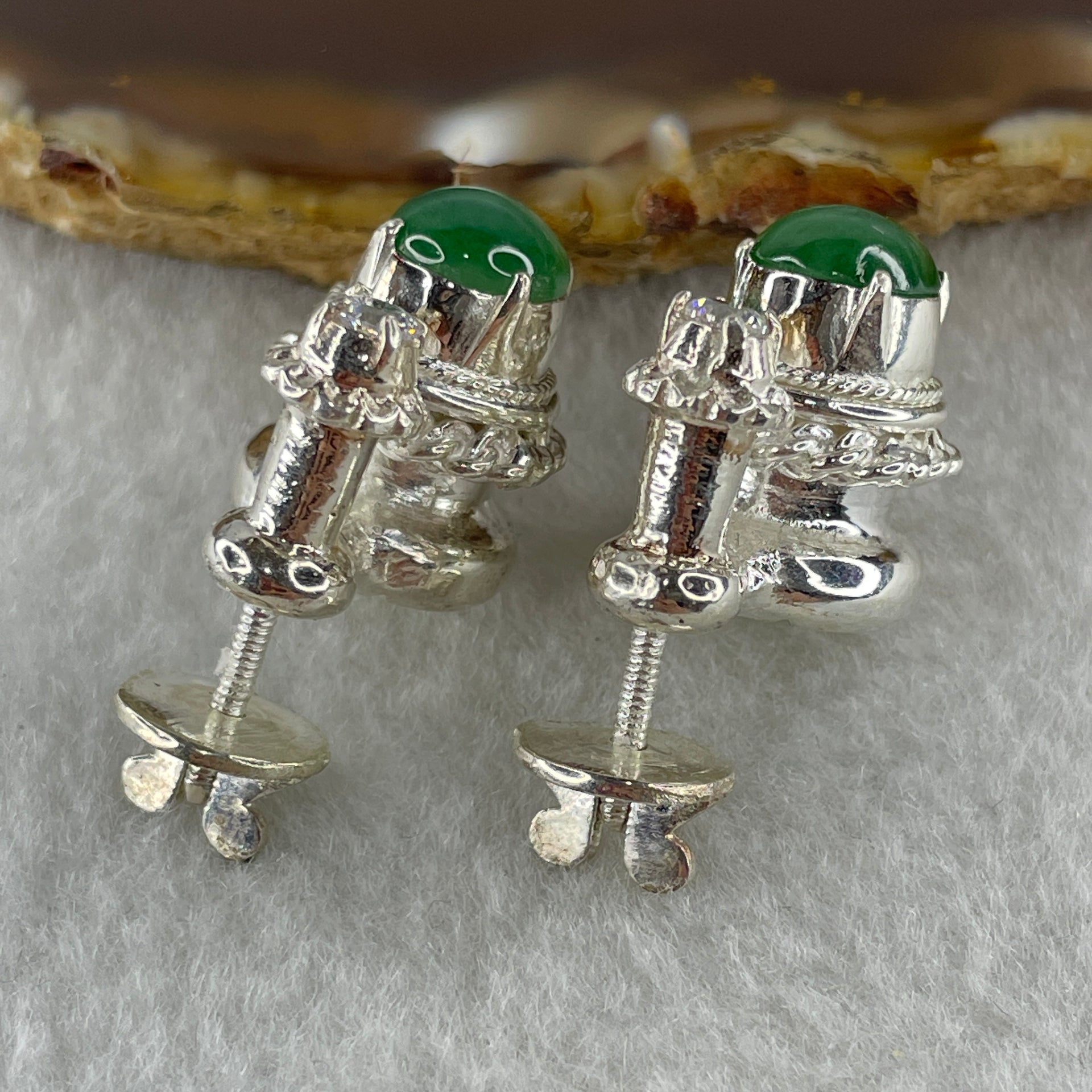 Type A Natural Full Old Mine Spicy Green Jadeite Cabochon 9.2 by 8.1 by 3.5mm Stone for Setting 31.90g (On Silver Earrings Mold) - Huangs Jadeite and Jewelry Pte Ltd