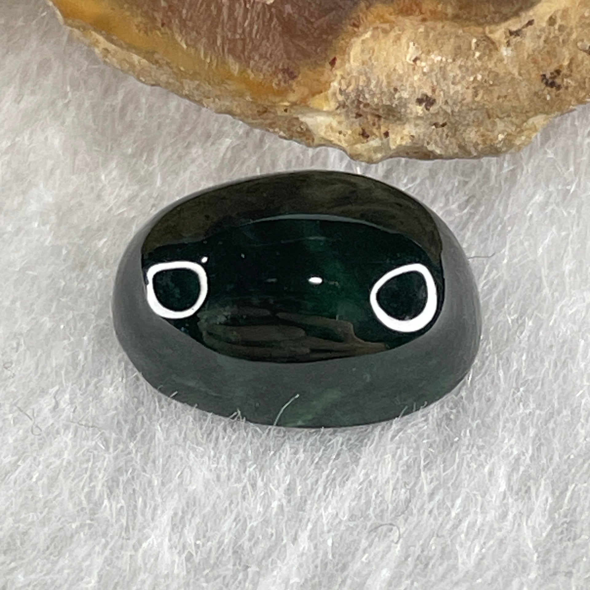 Type A Translucent Black Omphacite Jadeite Round Cabouchon Stone For Setting 1.09g 11.9 by 8.5 by 5.2mm - Huangs Jadeite and Jewelry Pte Ltd