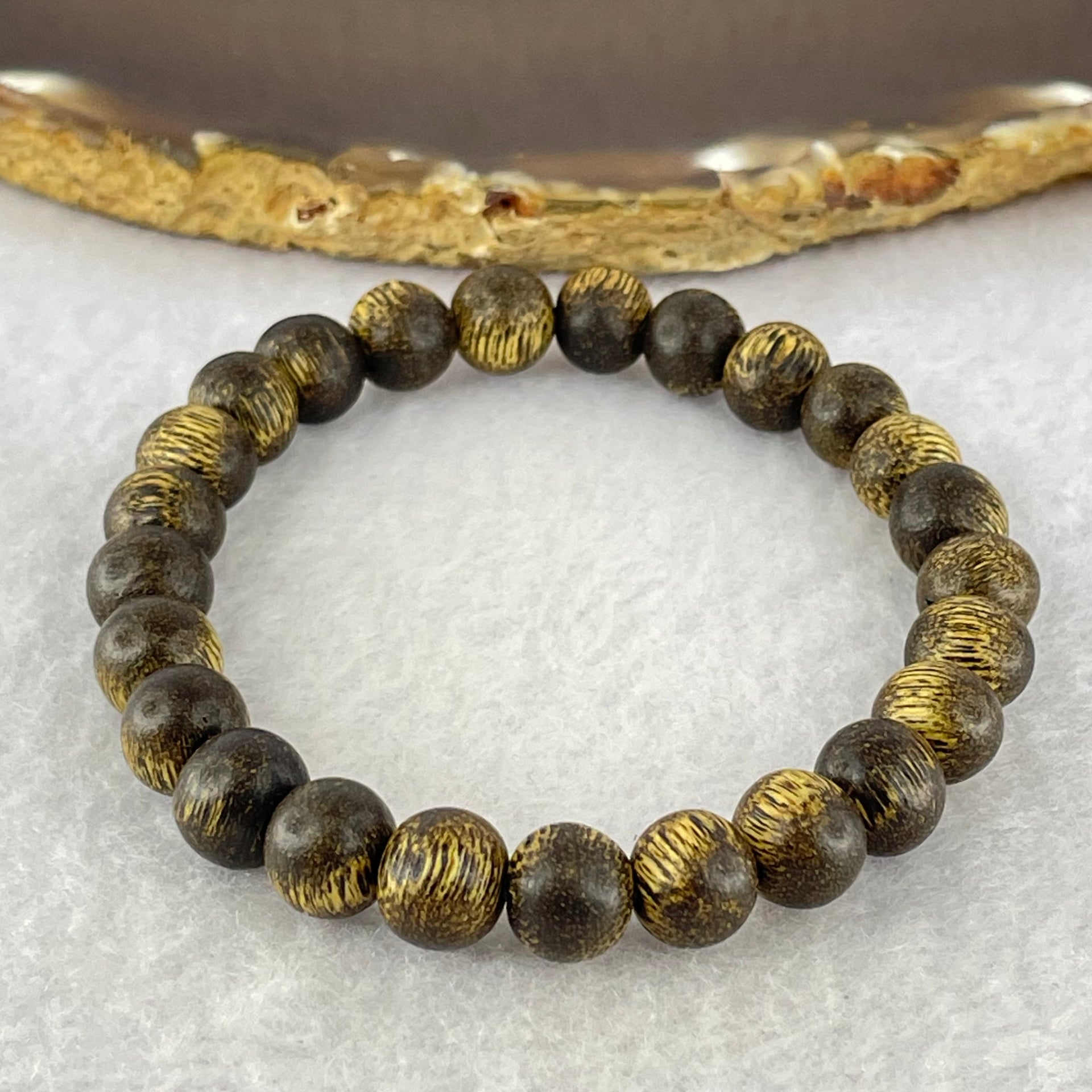 Natural Wild Vietnam Lu Qi Nan Agarwood Beads Bracelet 天然野生越南鹿其南沉香珠手镯 6.70g 16.5cm 9.0mm 25 Beads - Huangs Jadeite and Jewelry Pte Ltd
