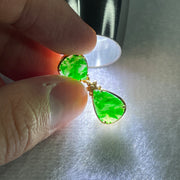 Type A Spicy Green Tear Drop Design Jade Jadeite 18k Yellow gold 1.4g 26.9 by 9.7 by 4.3mm - Huangs Jadeite and Jewelry Pte Ltd