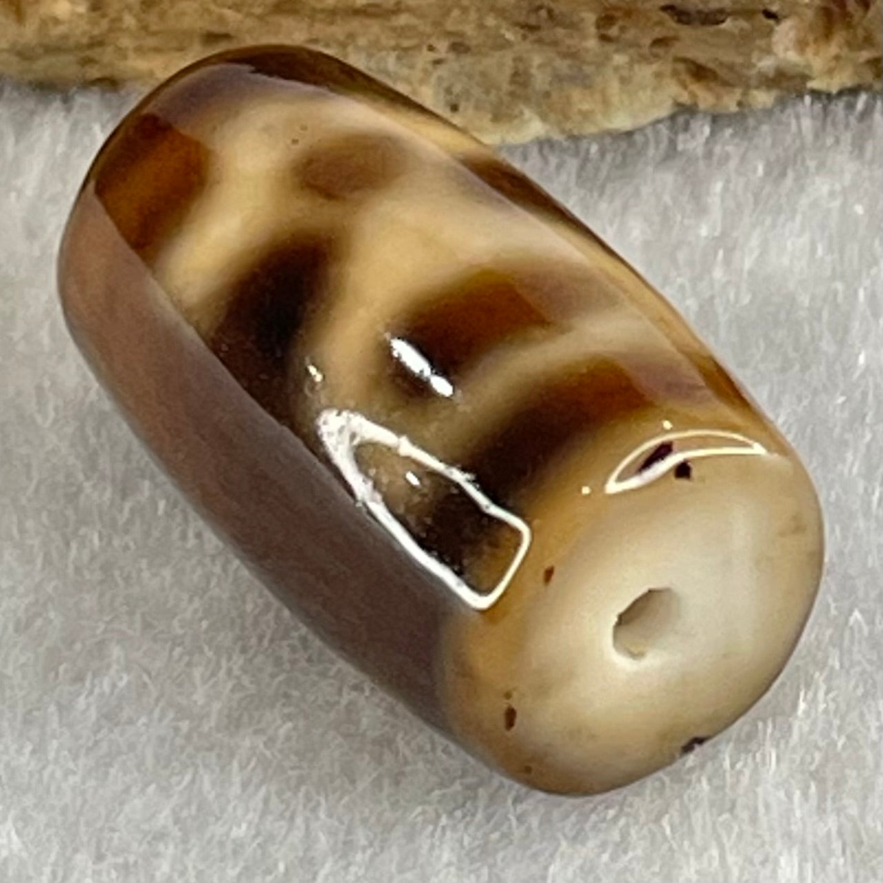 Natural Powerful Tibetan Old Oily Agate Double Cai Shen Dzi Bead Heavenly Master (Tian Zhu) 双财神长天珠 4.89g 19.8 by 11.9mm - Huangs Jadeite and Jewelry Pte Ltd