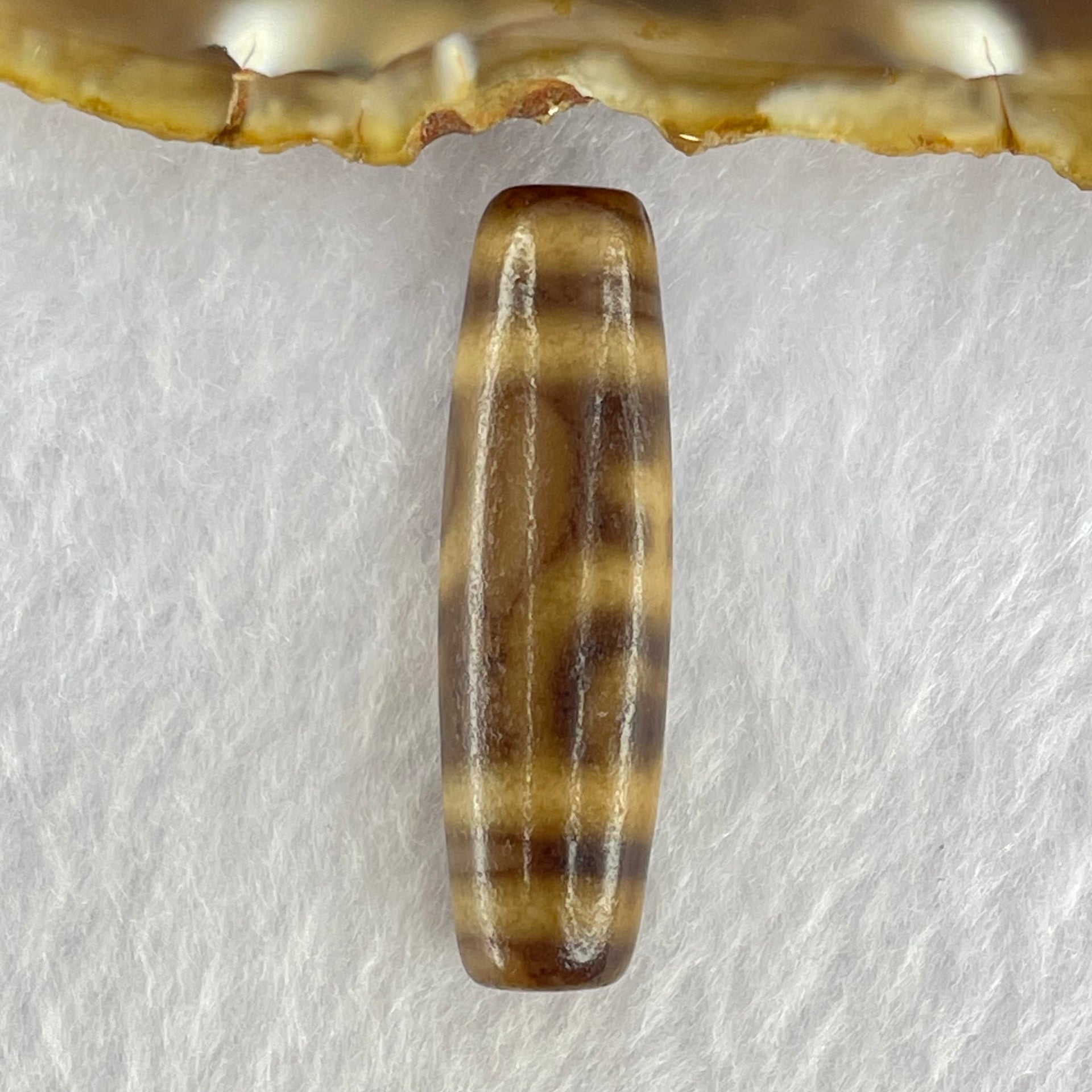 Natural Powerful Tibetan Old Oily Agate Double Nectar Vessel Dzi Bead Heavenly Master (Tian Zhu) 花蜜容器眼天珠 7.04g 38.0 by 10.9mm - Huangs Jadeite and Jewelry Pte Ltd