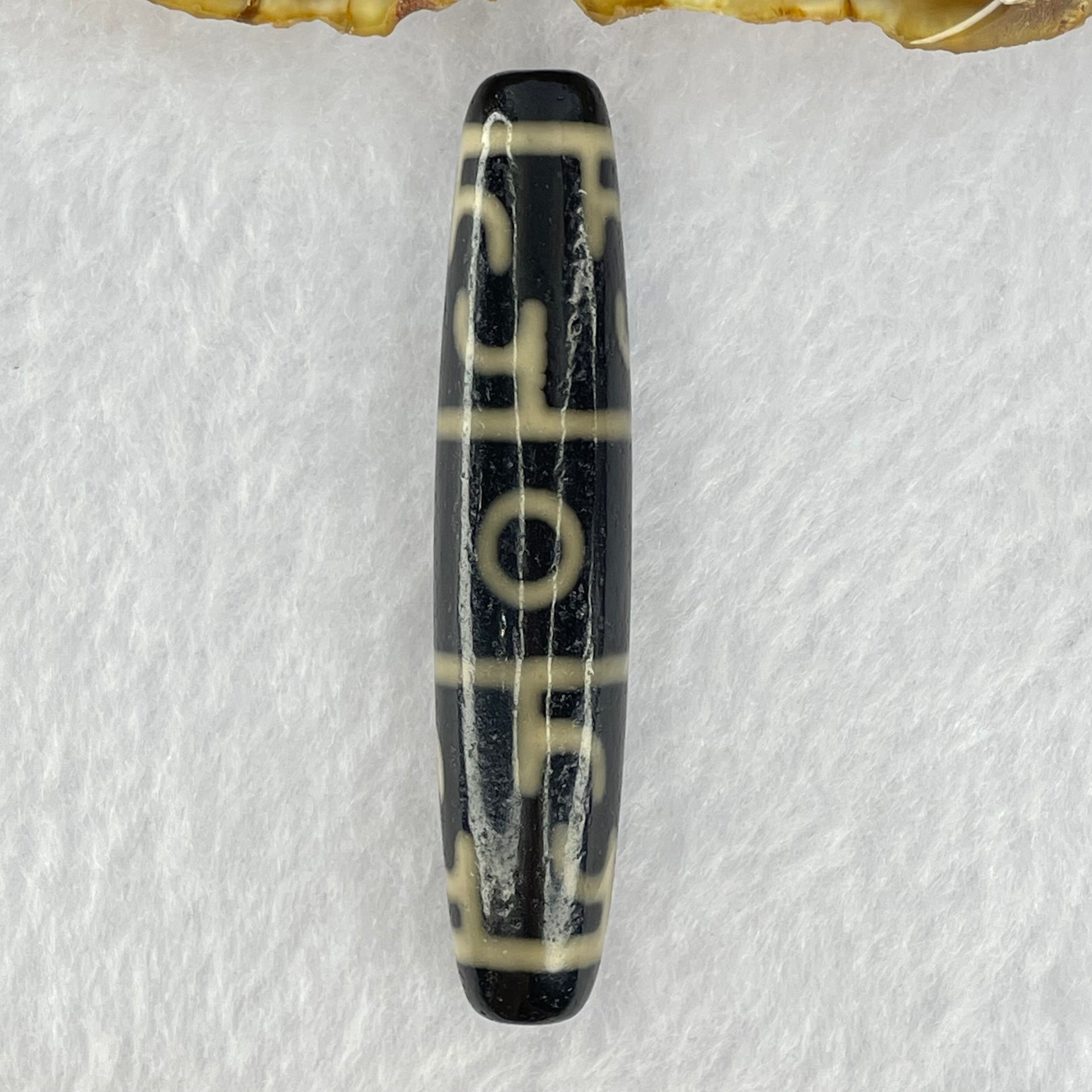 Natural Powerful Tibetan Old Oily Agate 3 Eyed Dharma Vajra Dzi Bead Heavenly Master (Tian Zhu) 三眼金刚杵天珠 13.78g 59.2 by 12.4mm - Huangs Jadeite and Jewelry Pte Ltd