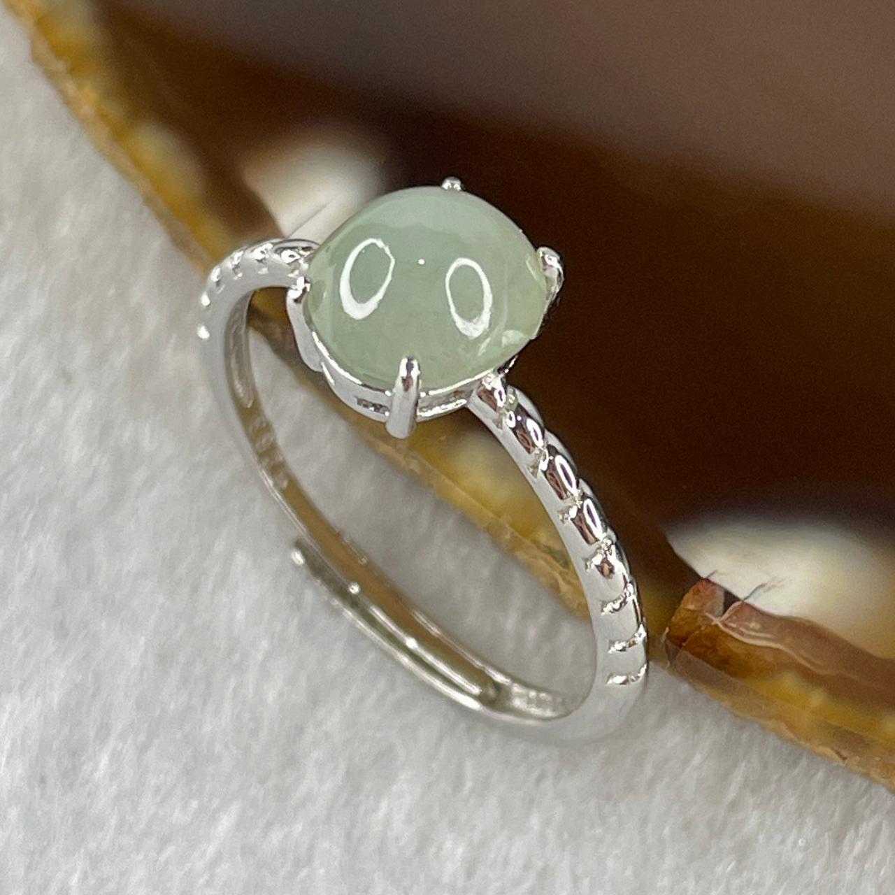 Natural Type A Semi Icy Faint Green Jadeite Oval Shape Cabouchon in S925 Silver Ring (Adjustable Size) 1.57g 7.7 by 6.9 by 5.0mm