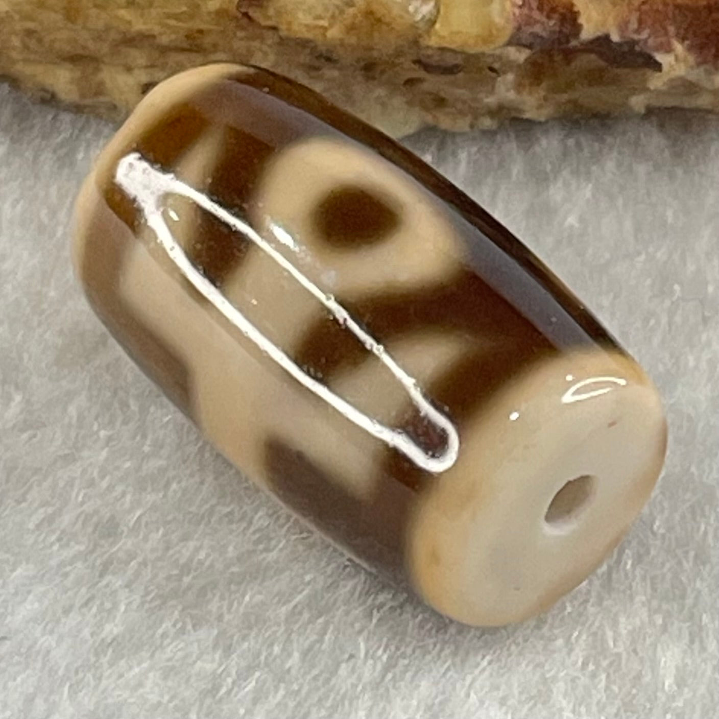 Natural Powerful Tibetan Old Oily Agate Patina Guiren Tairen Human Dzi Bead Totem Amulet Heavenly Master (Tian Zhu) 贵人天诛 4.77g 19.7 by 11.8mm - Huangs Jadeite and Jewelry Pte Ltd