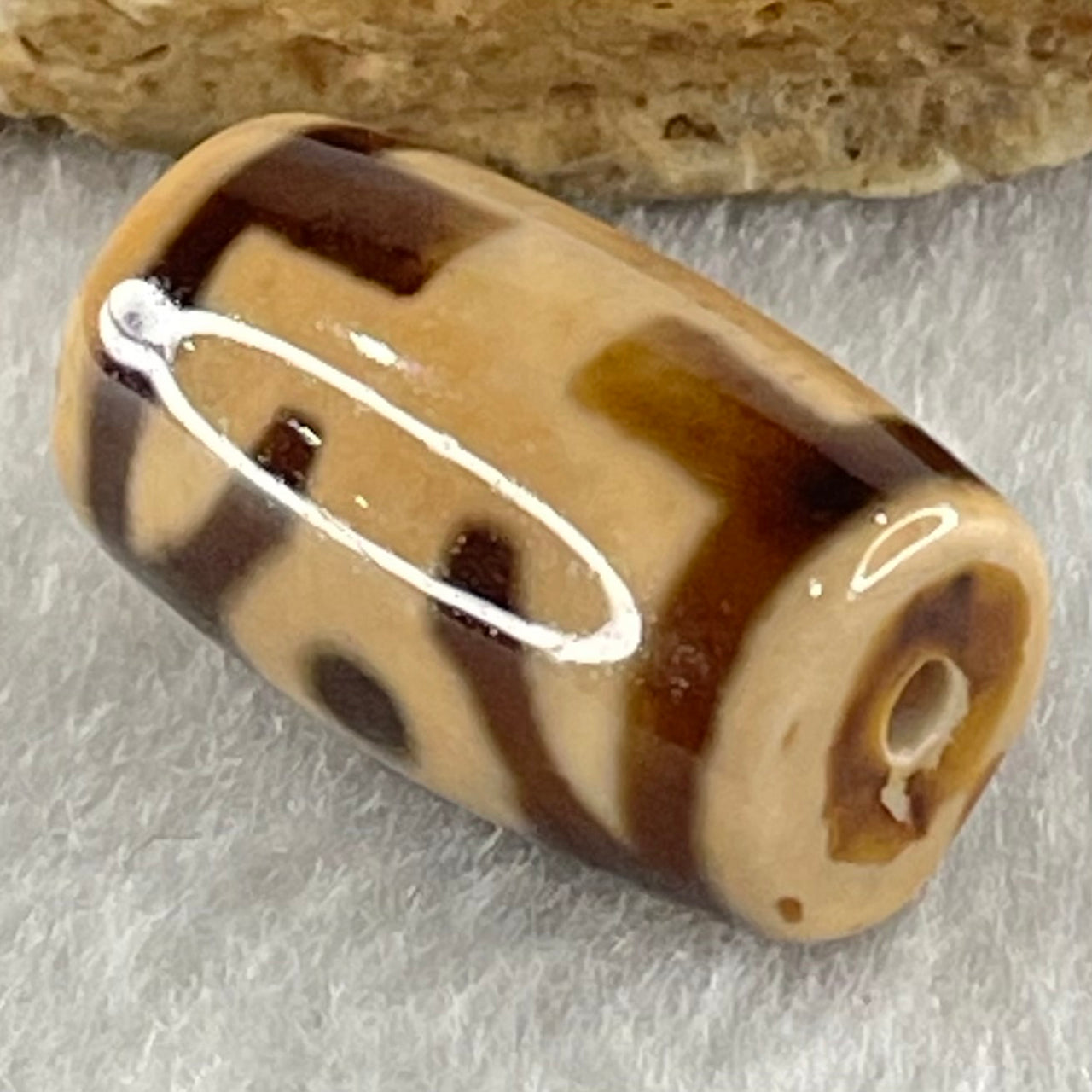 Natural Powerful Tibetan Old Oily Agate Patina Guiren Tairen Human Dzi Bead Totem Amulet Heavenly Master (Tian Zhu) 贵人天诛 4.61g 19.7 by 11.7mm - Huangs Jadeite and Jewelry Pte Ltd