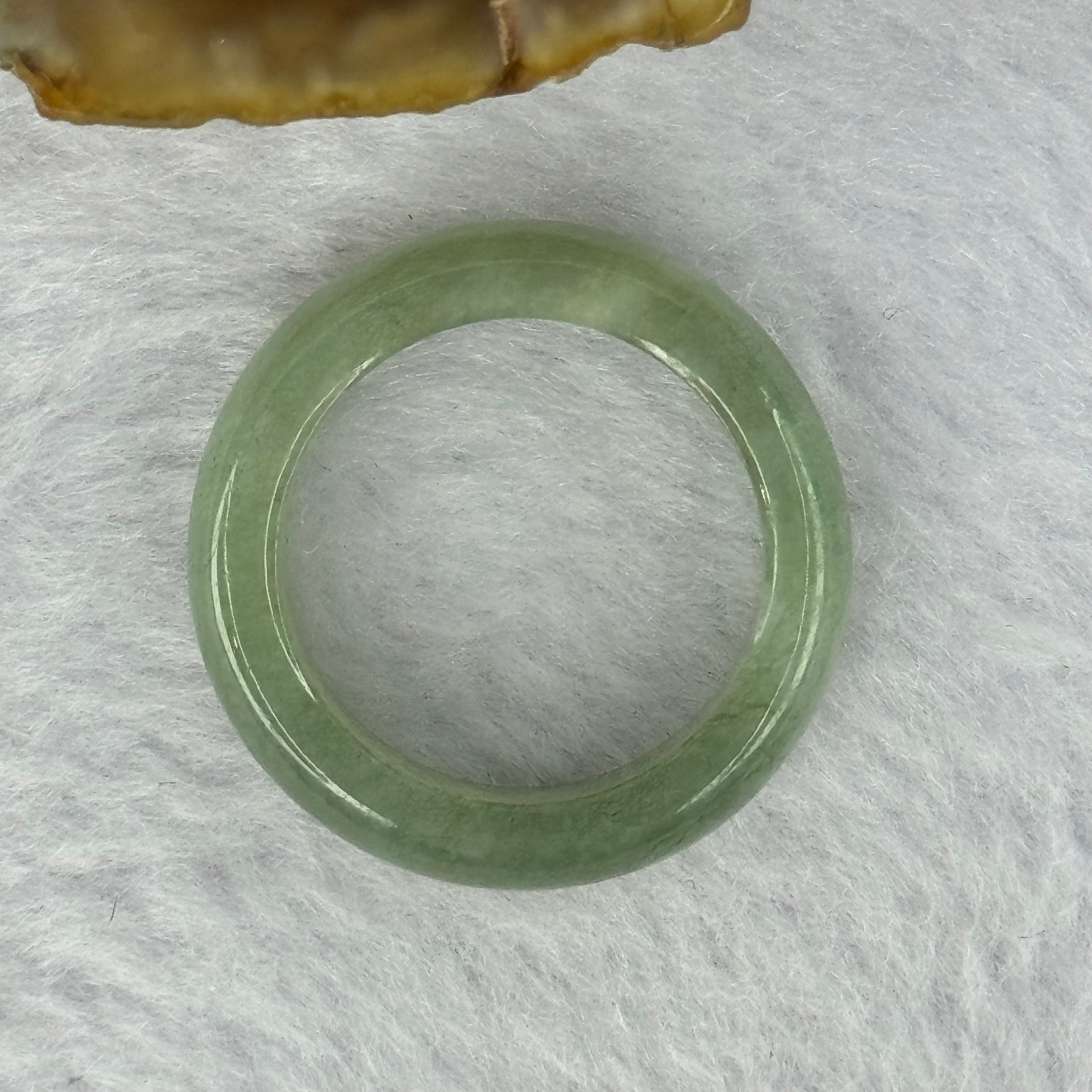 Type A Green Jadeite Ring 3.76g 6.0 by 3.7mm US7 HK15.5 (Very Slight External Rough) - Huangs Jadeite and Jewelry Pte Ltd