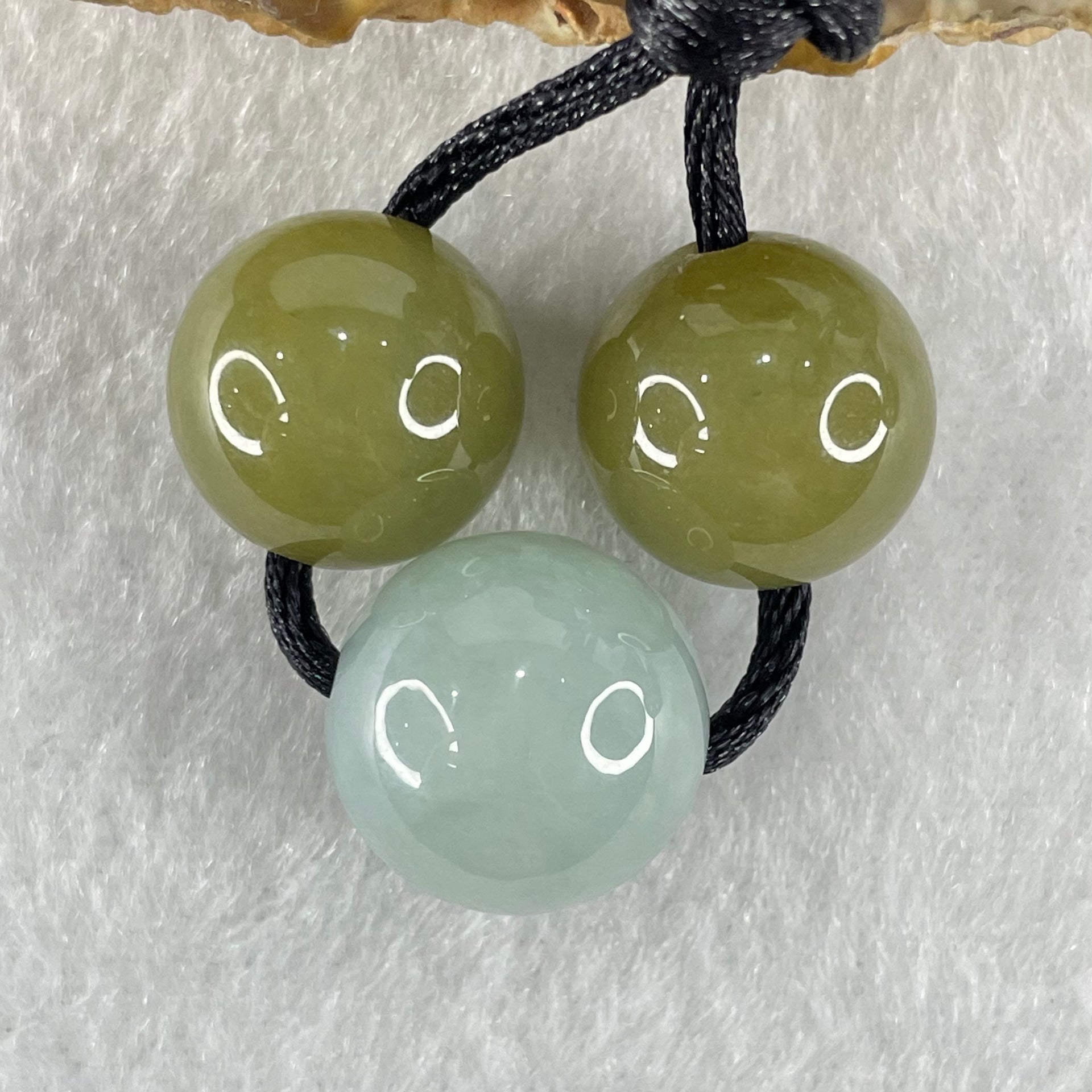 Type A Light Blueish Green 14.7mm and Brown 13.7mm Jadeite Beads Necklace 15.66g - Huangs Jadeite and Jewelry Pte Ltd